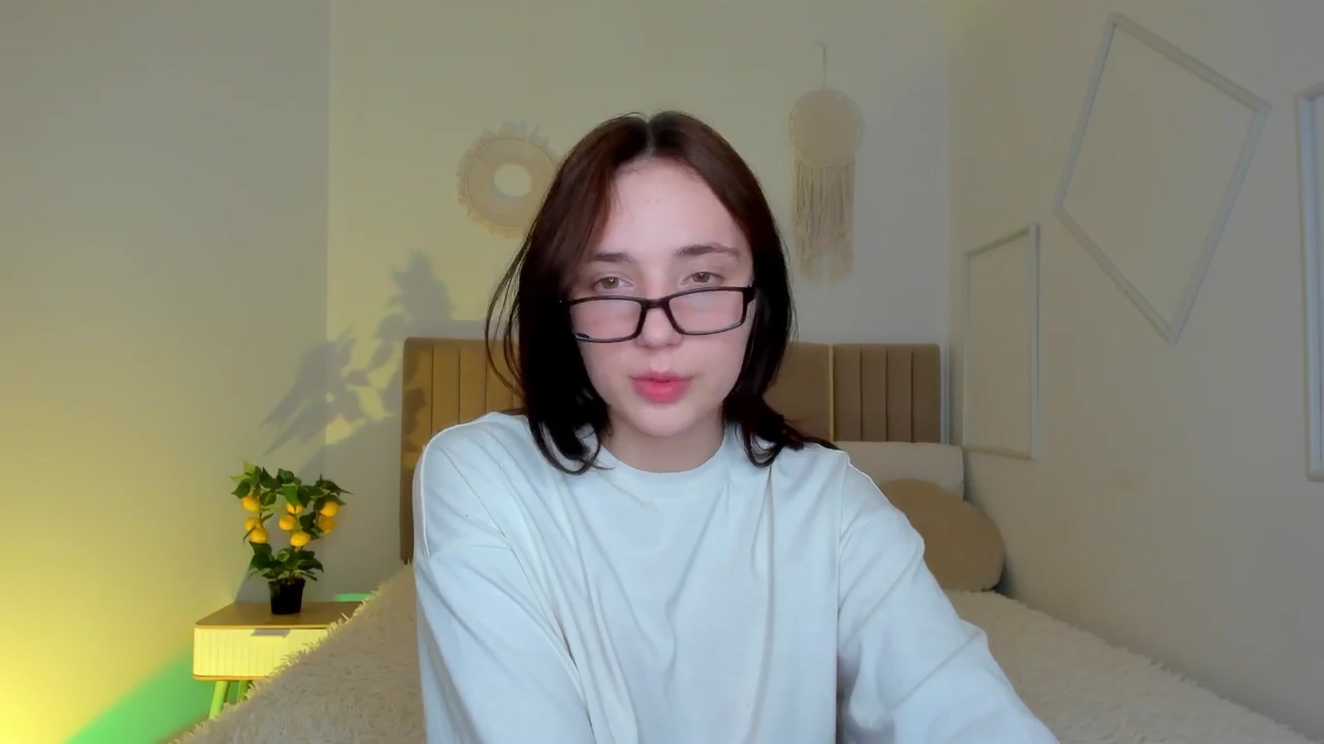 Gallery image thumbnail from Fortune777_'s myfreecams stream on, 04/09/2026, 22:52 image 17 of 20
