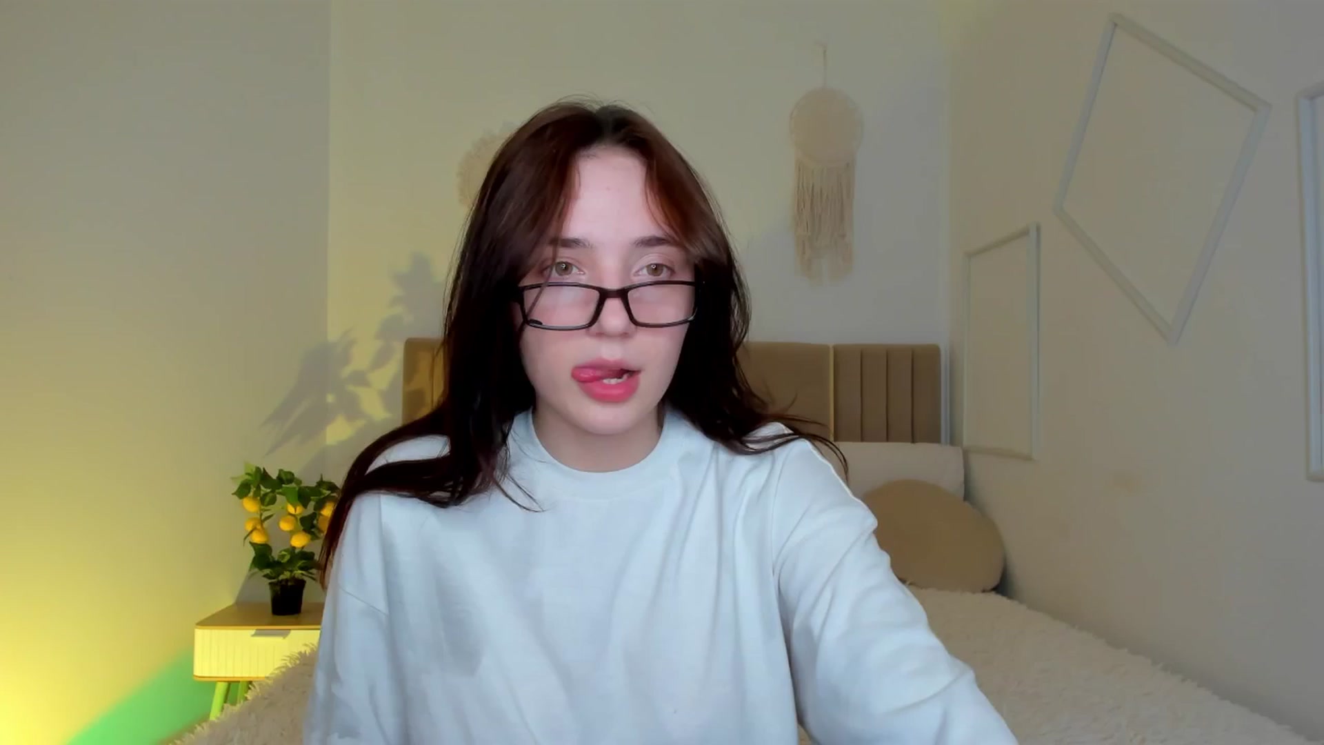 Gallery image thumbnail from Fortune777_'s myfreecams stream on, 04/09/2026, 22:52 image 1 of 20