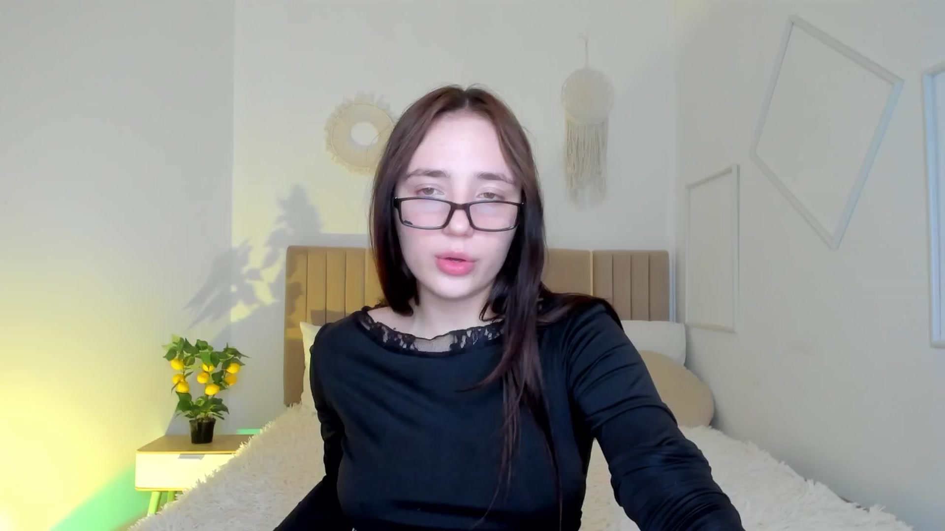 Gallery image thumbnail from Fortune777_'s myfreecams stream on, 04/10/2026, 21:40 image 15 of 20