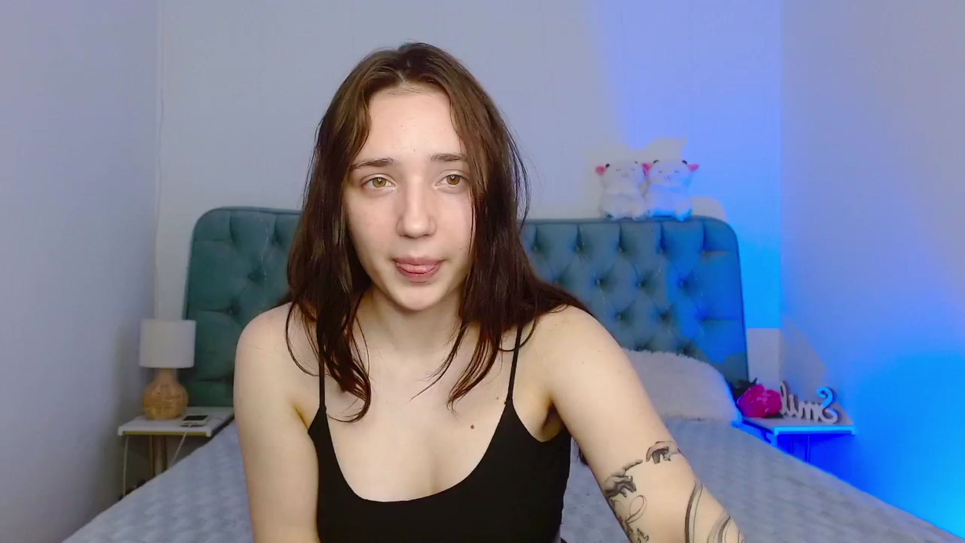 Gallery image thumbnail from Fortune777_'s myfreecams stream on, 04/29/2026, 03:53 image 9 of 20