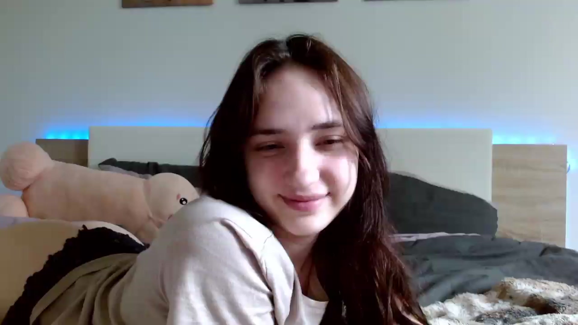 Gallery image thumbnail from Fortune777_'s myfreecams stream on, 05/12/2026, 10:29 image 2 of 20