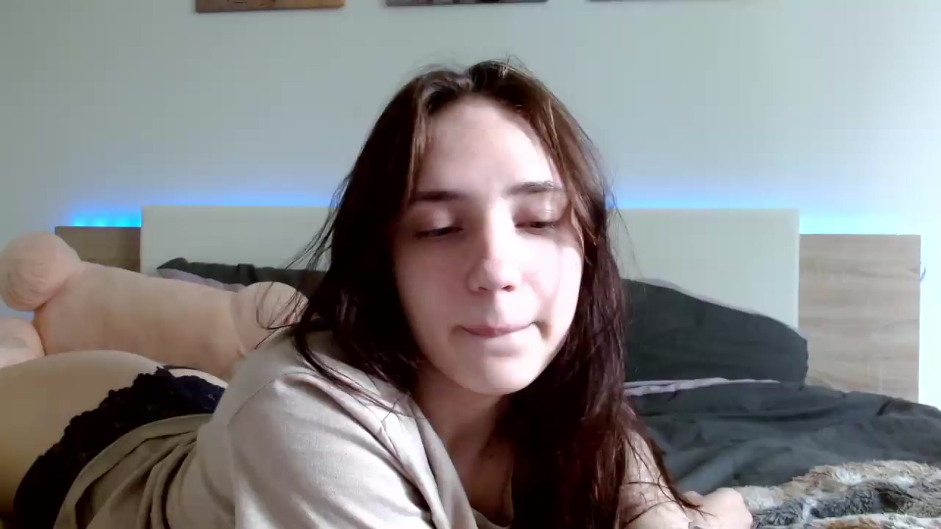 Gallery image thumbnail from Fortune777_'s myfreecams stream on, 05/12/2026, 10:29 image 7 of 20