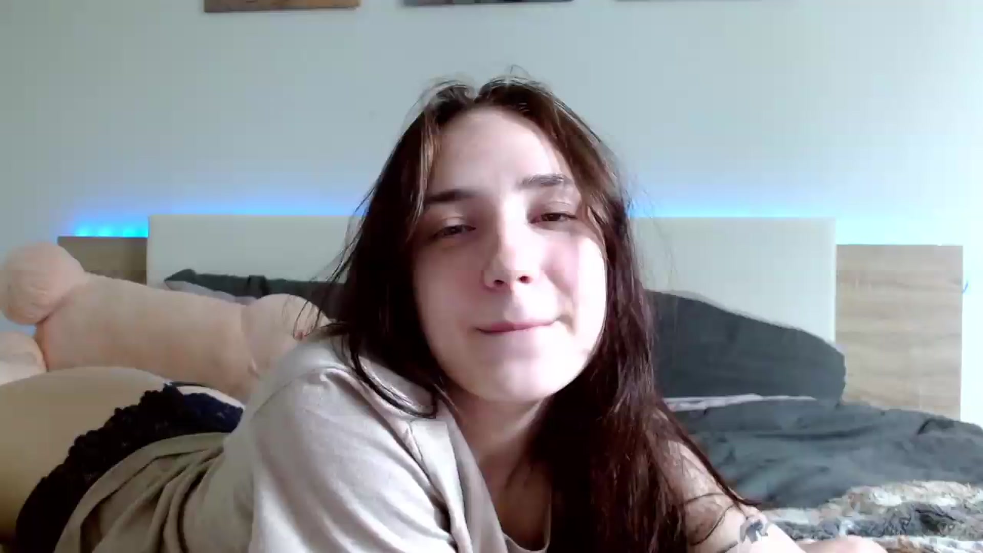 Gallery image thumbnail from Fortune777_'s myfreecams stream on, 05/12/2026, 10:29 image 6 of 20