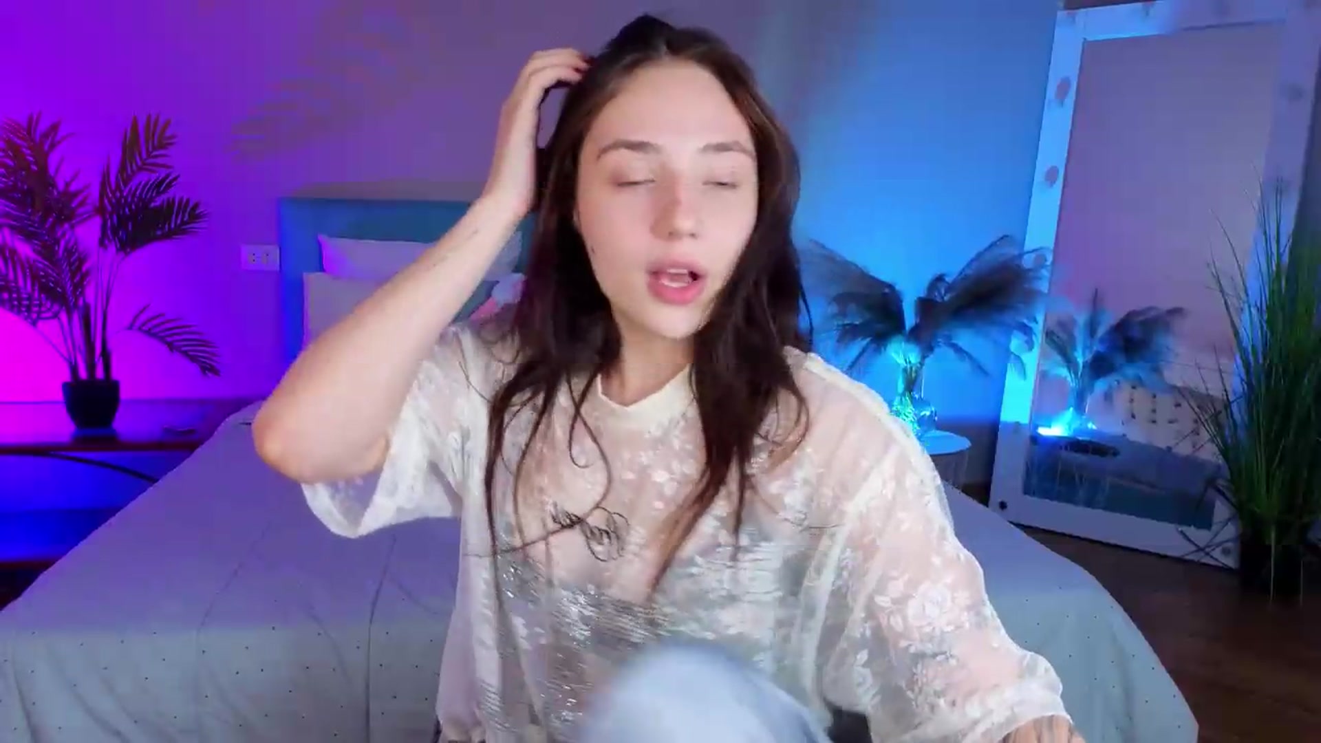 Gallery image thumbnail from Fortune777_'s myfreecams stream on, 07/15/2026, 14:01 image 12 of 20