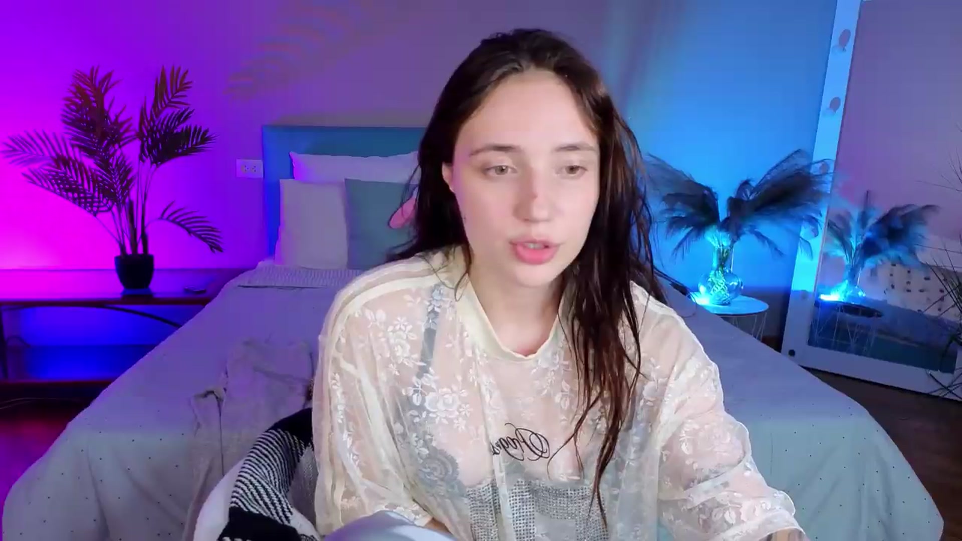 Gallery image thumbnail from Fortune777_'s myfreecams stream on, 07/15/2026, 18:40 image 7 of 20