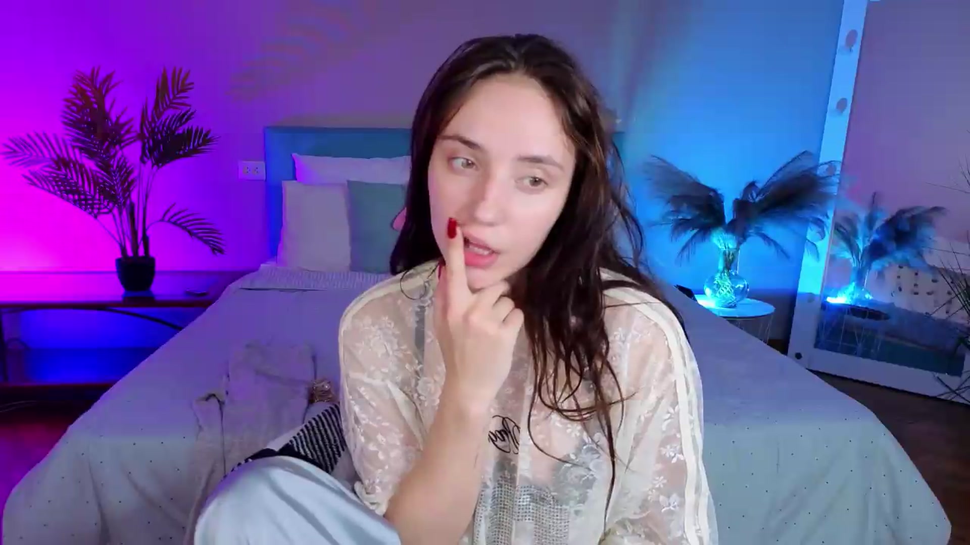 Gallery image thumbnail from Fortune777_'s myfreecams stream on, 07/15/2026, 18:40 image 5 of 20