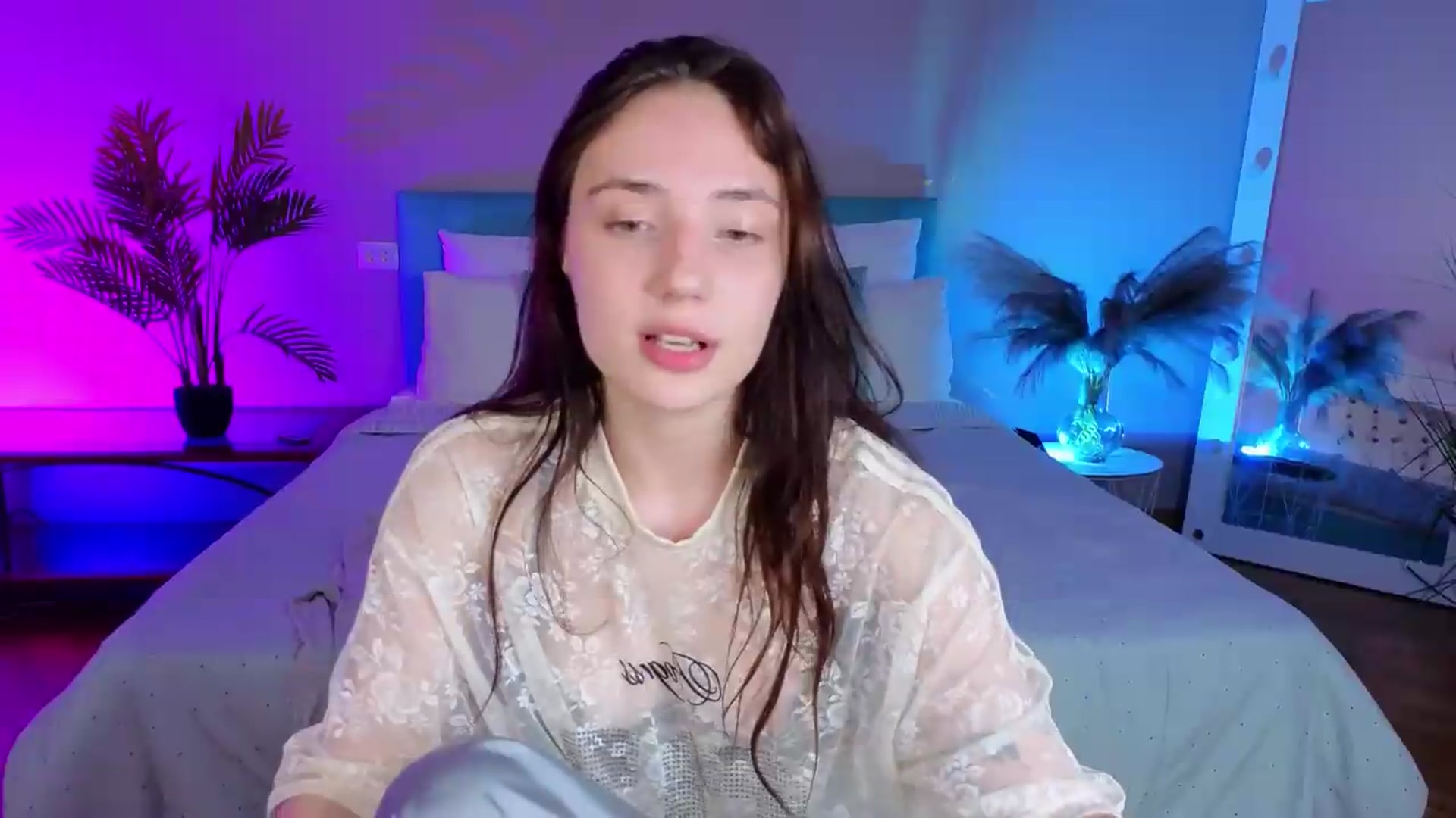 Gallery image thumbnail from Fortune777_'s myfreecams stream on, 07/15/2026, 18:40 image 13 of 20