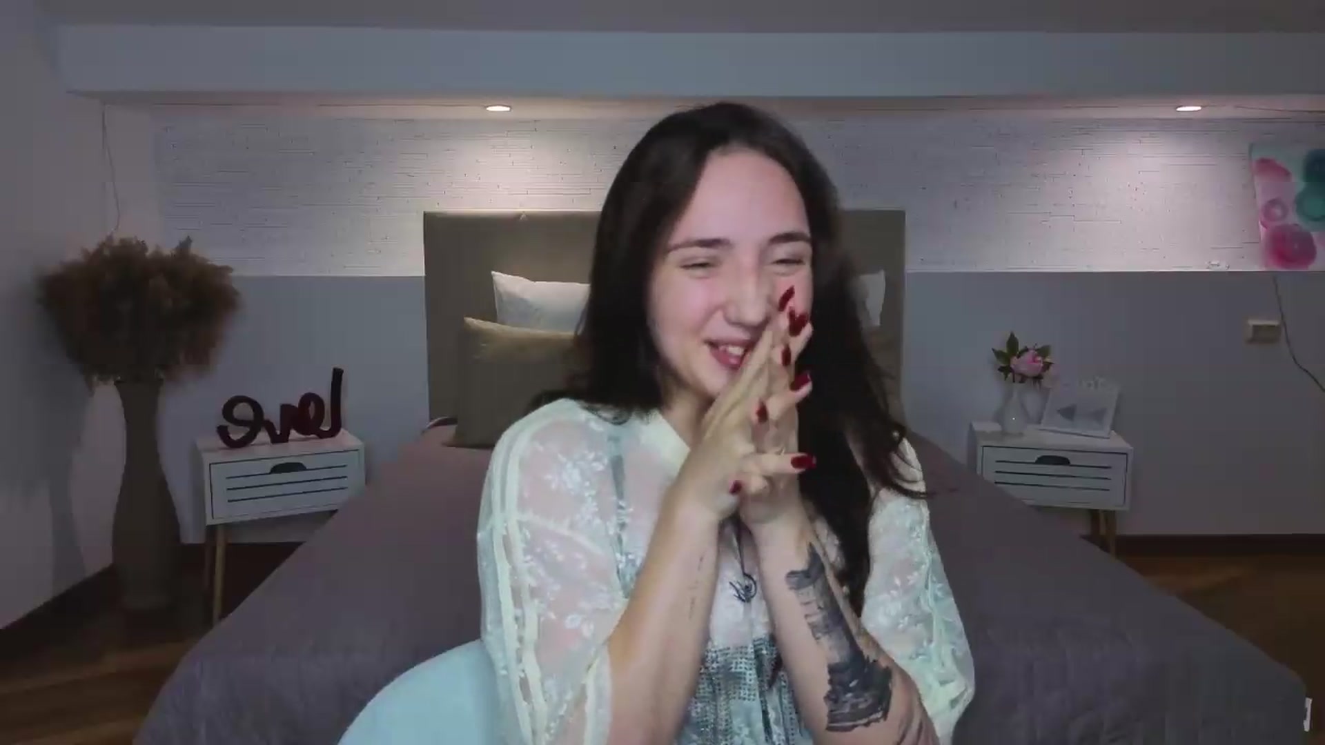 Gallery image thumbnail from Fortune777_'s myfreecams stream on, 07/18/2026, 14:15 image 16 of 20