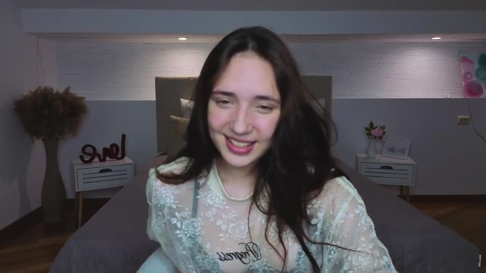 Gallery image thumbnail from Fortune777_'s myfreecams stream on, 07/18/2026, 14:15 image 11 of 20