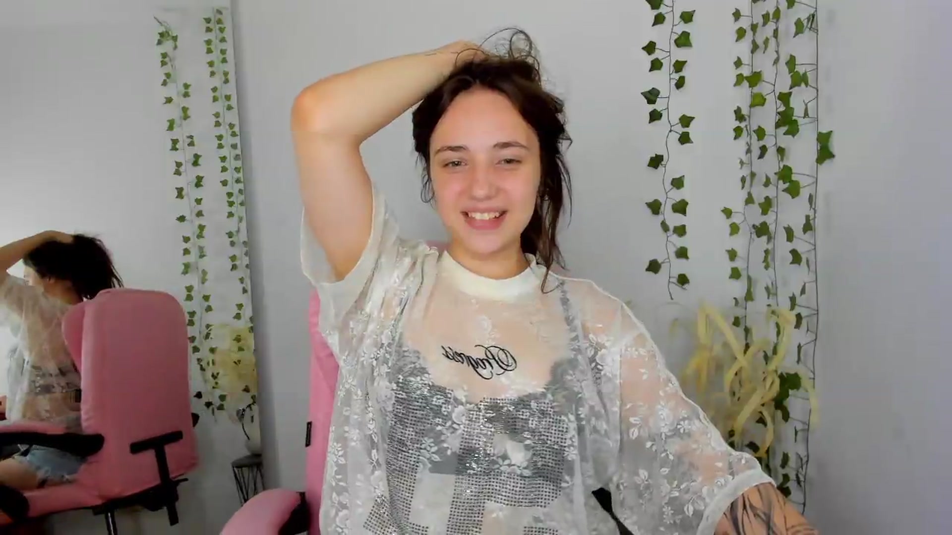 Gallery image thumbnail from Fortune777_'s myfreecams stream on, 07/18/2026, 23:28 image 13 of 20