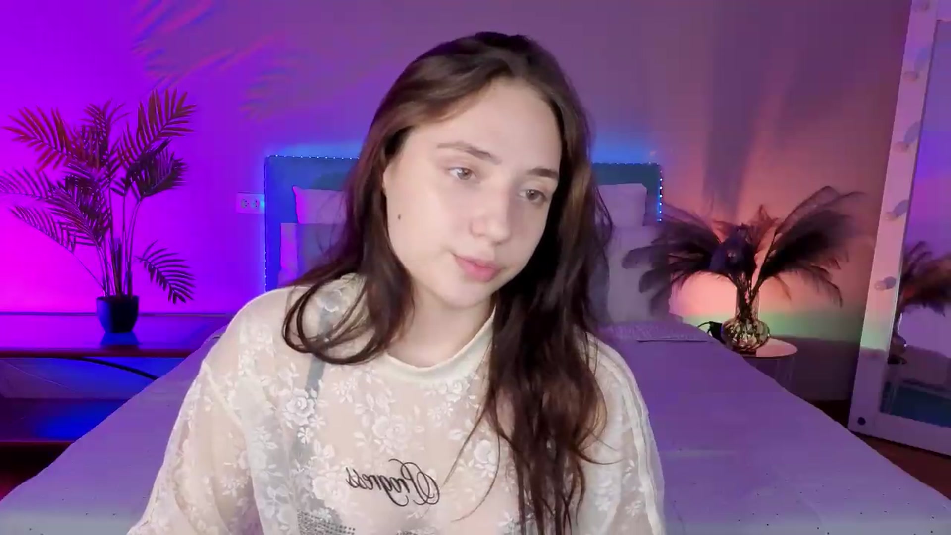 Gallery image thumbnail from Fortune777_'s myfreecams stream on, 07/19/2026, 08:39 image 13 of 20