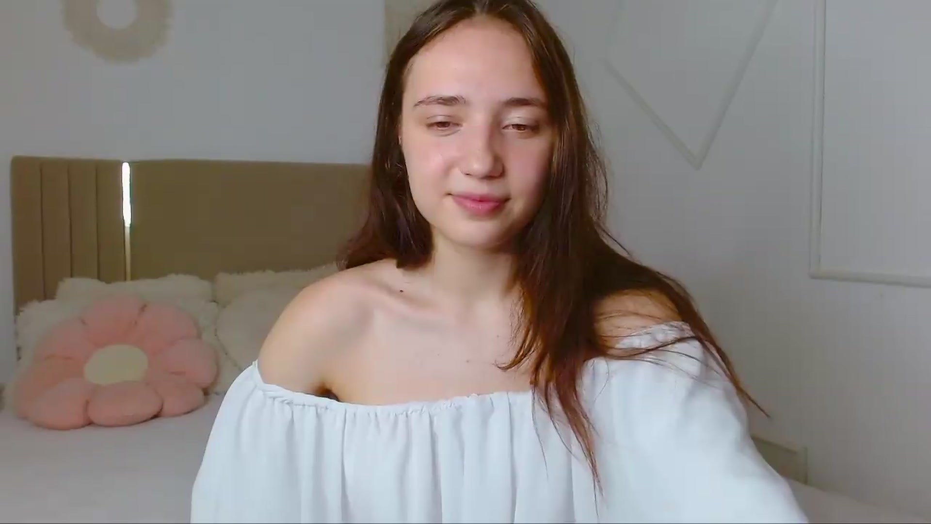 Gallery image thumbnail from Fortune777_'s myfreecams stream on, 07/20/2026, 13:19 image 9 of 20