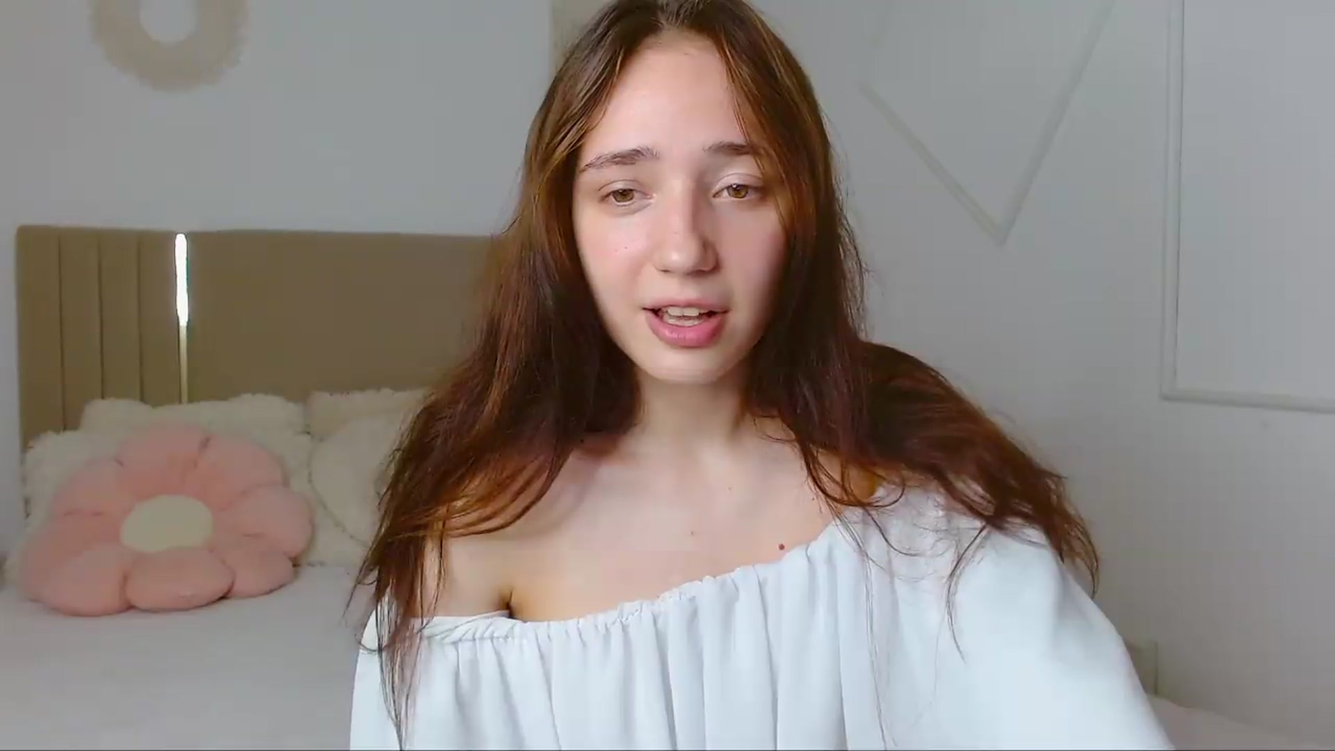 Gallery image thumbnail from Fortune777_'s myfreecams stream on, 07/20/2026, 13:19 image 10 of 20