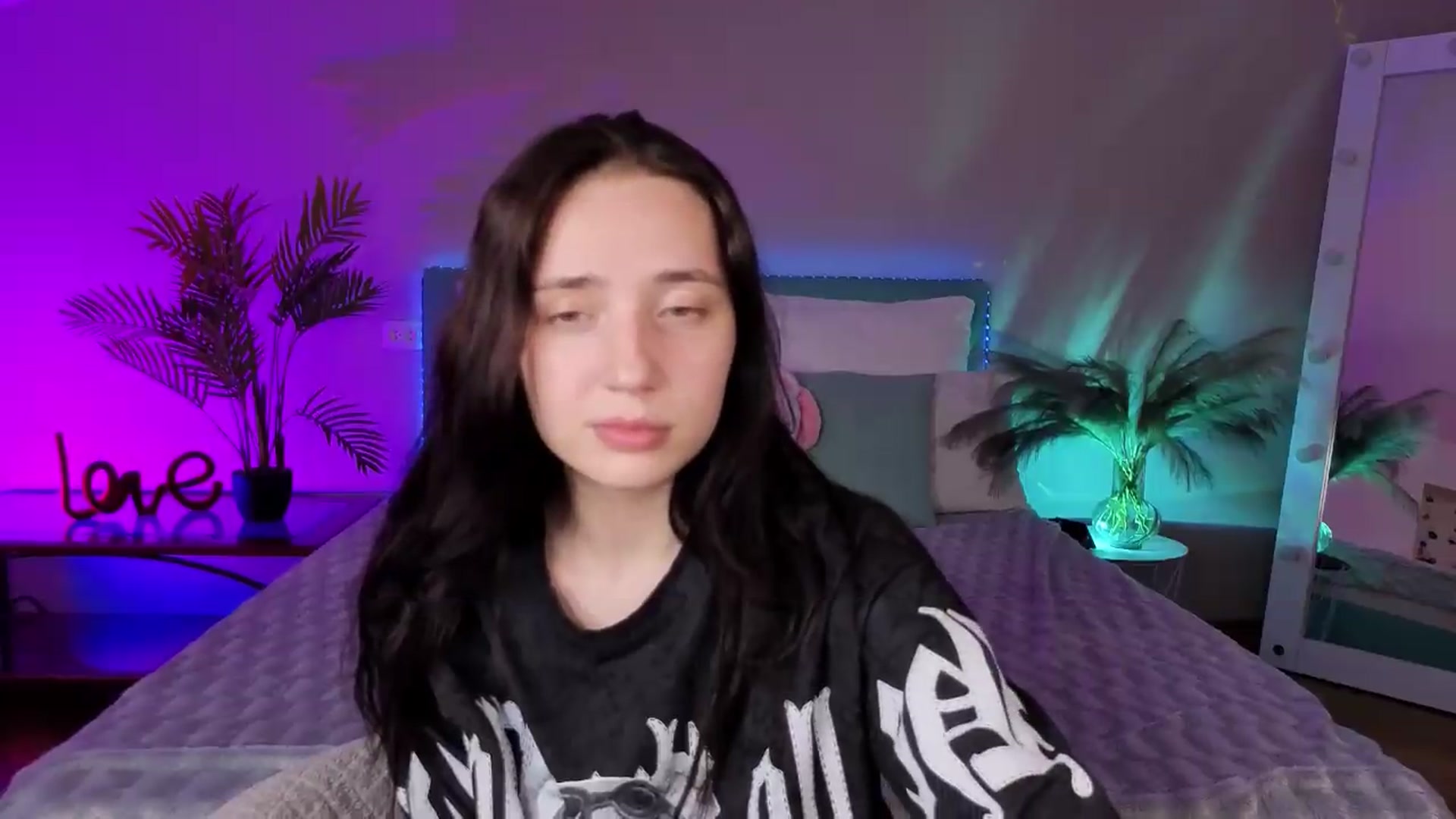 Gallery image thumbnail from Fortune777_'s myfreecams stream on, 07/26/2026, 20:42 image 17 of 20