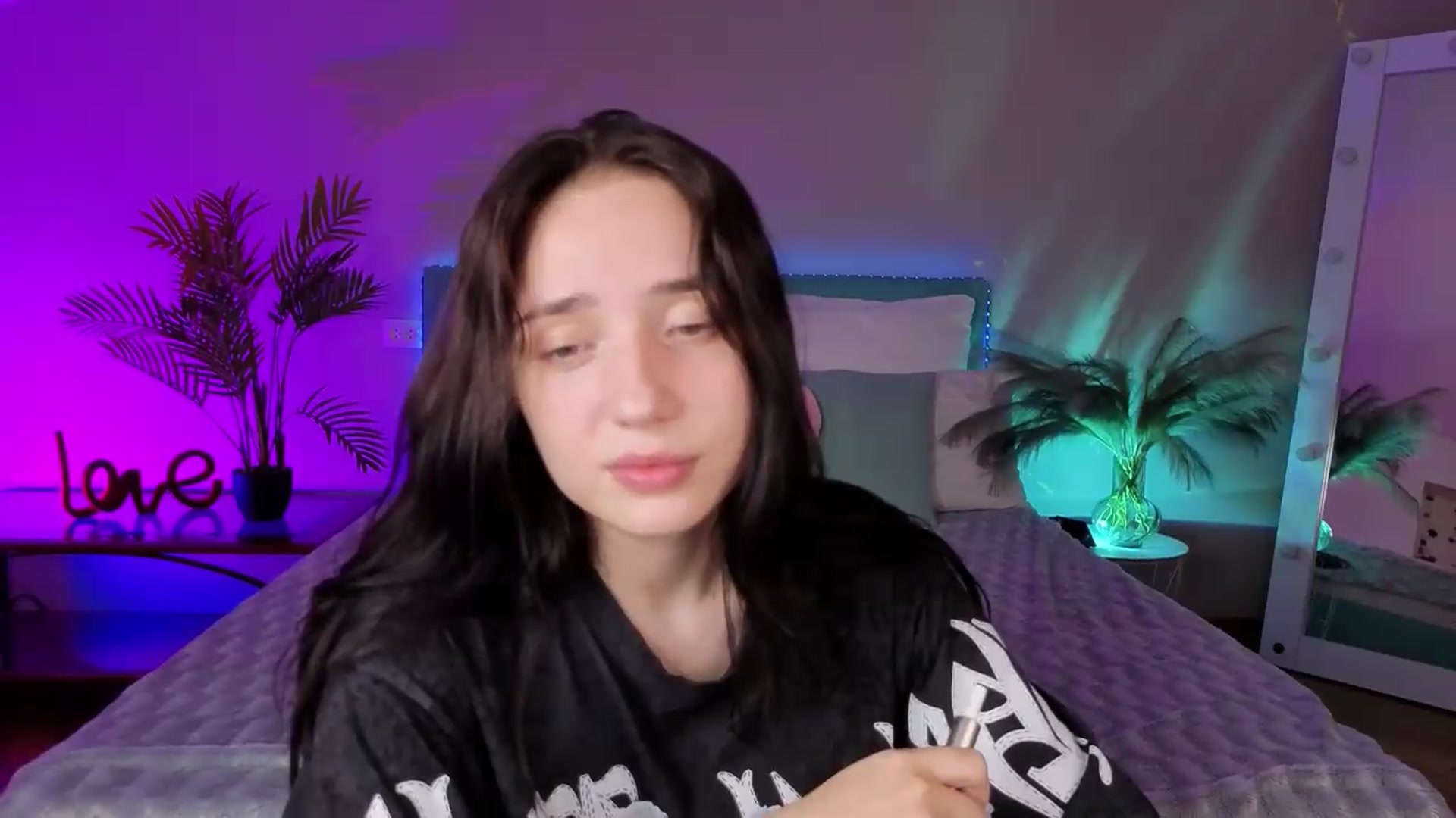 Gallery image thumbnail from Fortune777_'s myfreecams stream on, 07/26/2026, 20:42 image 7 of 20