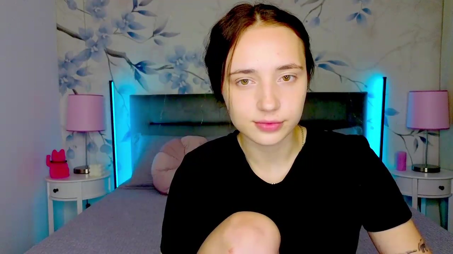Gallery image thumbnail from Fortune777_'s myfreecams stream on, 08/12/2026, 18:06 image 6 of 20