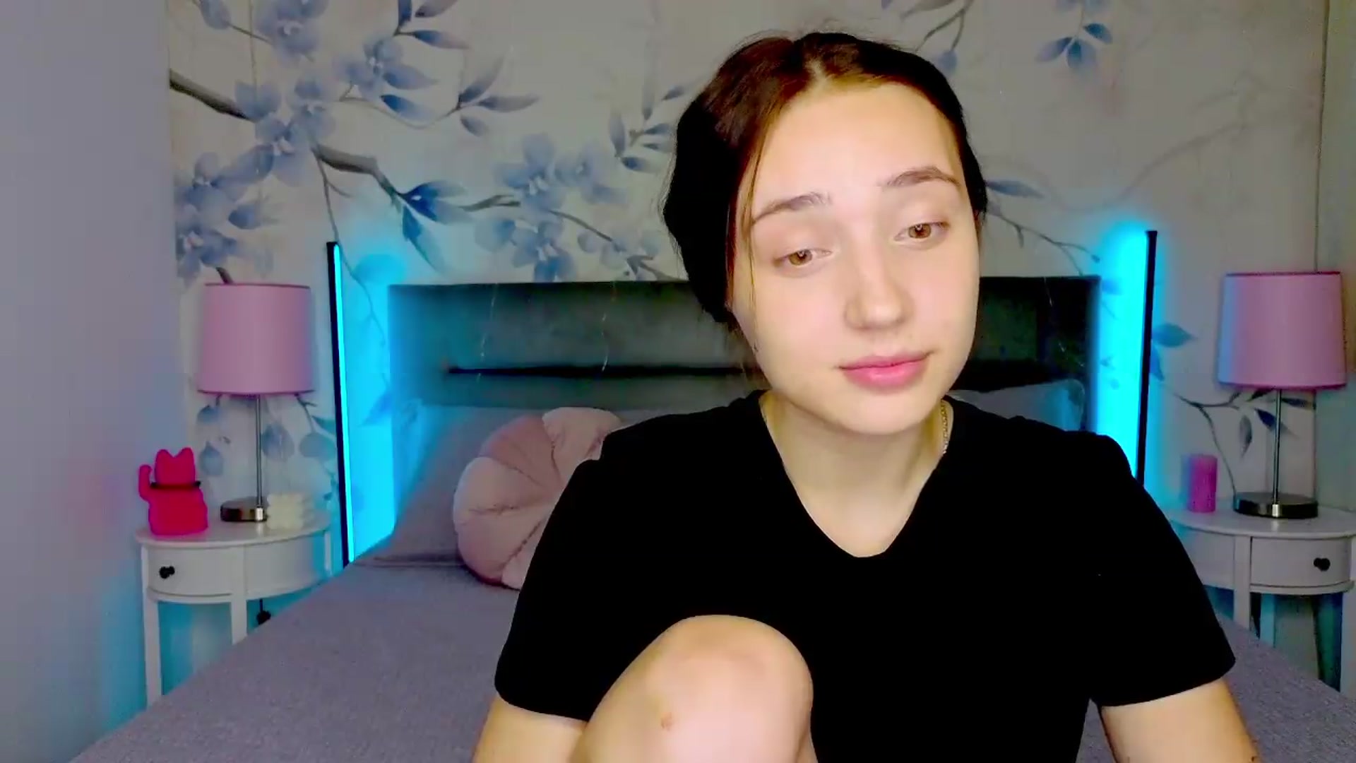 Gallery image thumbnail from Fortune777_'s myfreecams stream on, 08/12/2026, 18:06 image 7 of 20
