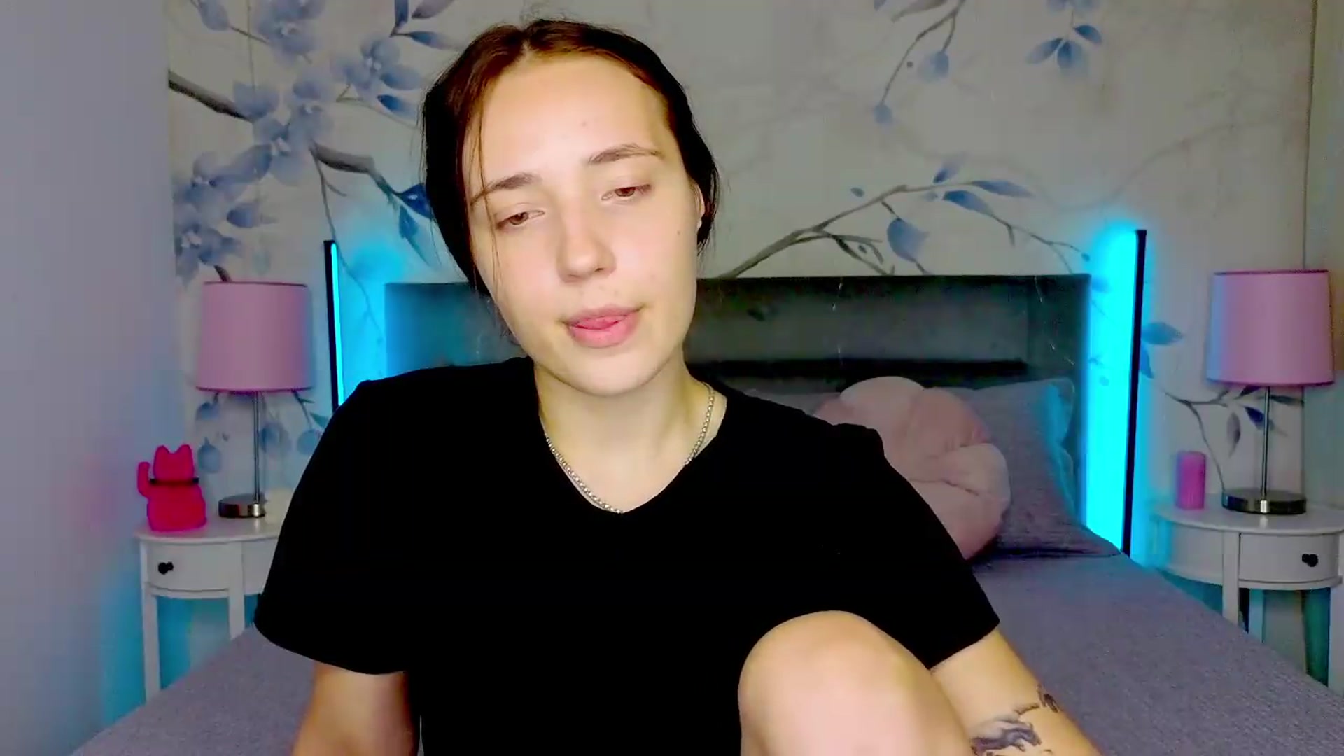 Gallery image thumbnail from Fortune777_'s myfreecams stream on, 08/12/2026, 18:06 image 9 of 20