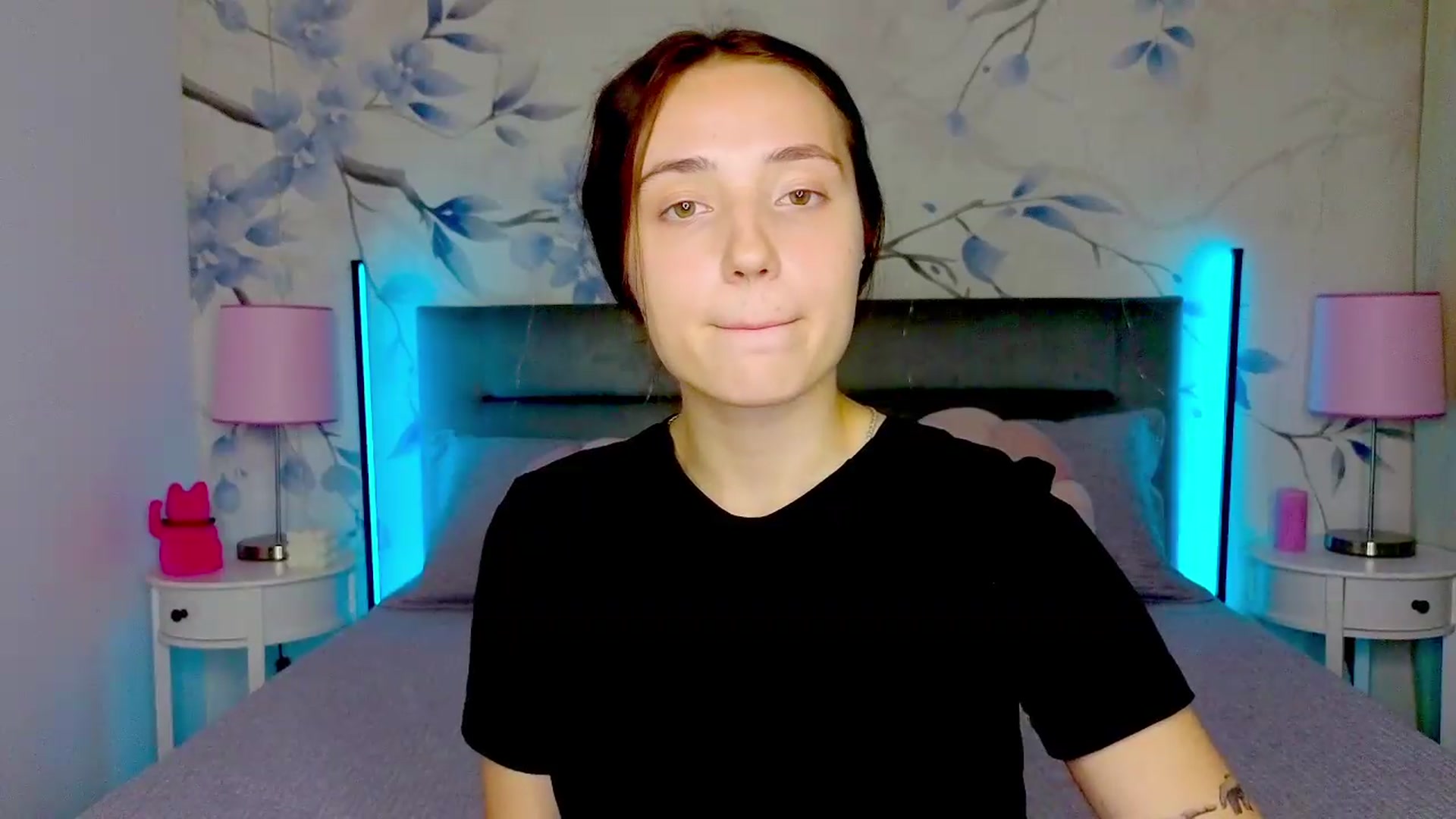 Gallery image thumbnail from Fortune777_'s myfreecams stream on, 08/12/2026, 18:06 image 14 of 20