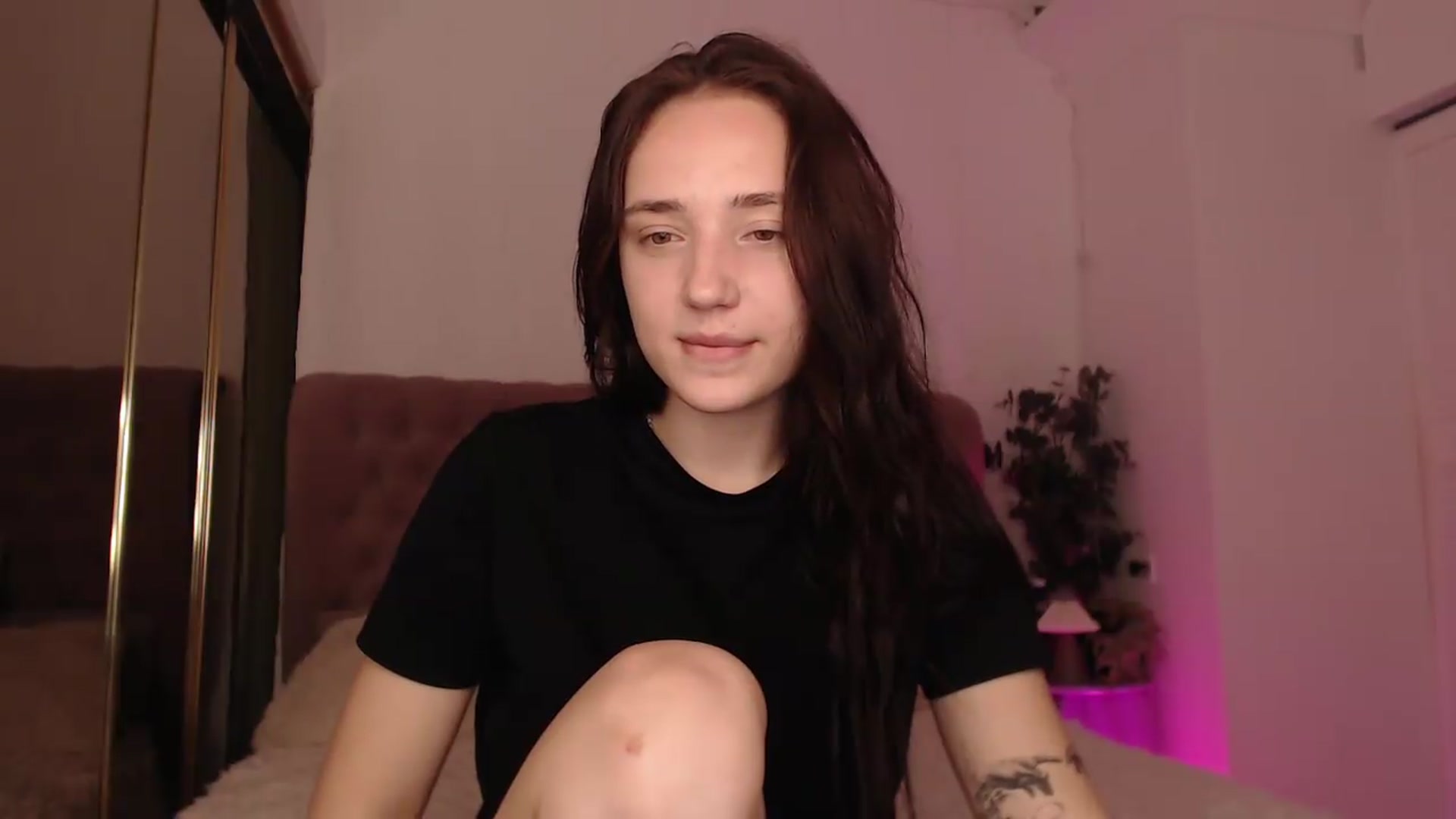 Gallery image thumbnail from Fortune777_'s myfreecams stream on, 08/13/2026, 11:51 image 4 of 20