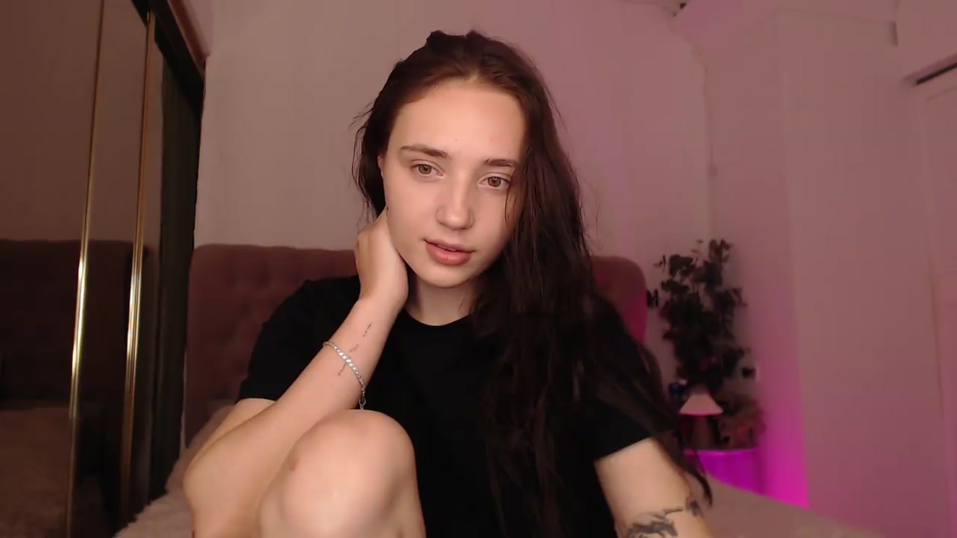 Gallery image thumbnail from Fortune777_'s myfreecams stream on, 08/13/2026, 11:51 image 15 of 20