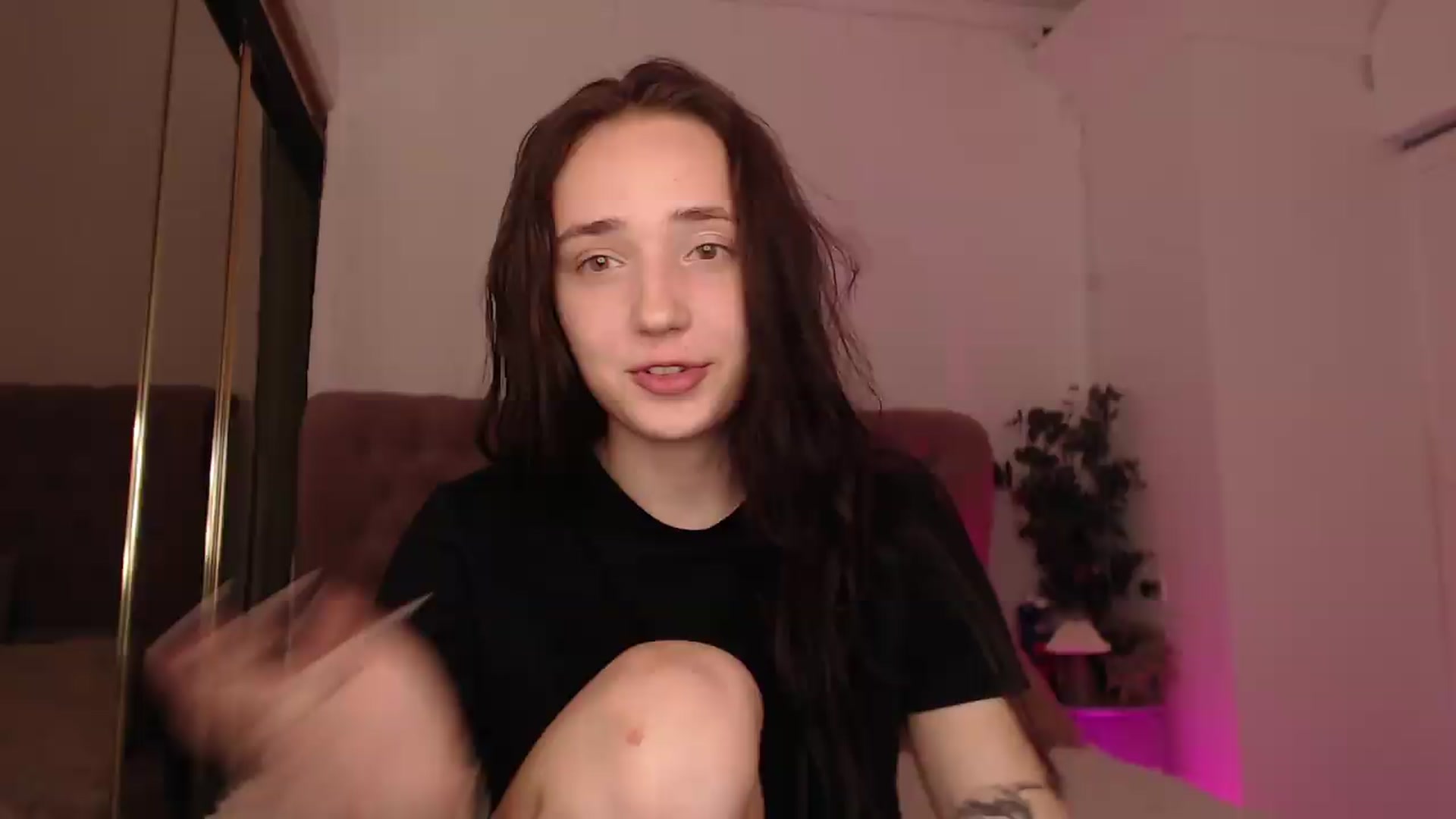 Gallery image thumbnail from Fortune777_'s myfreecams stream on, 08/13/2026, 13:56 image 7 of 20