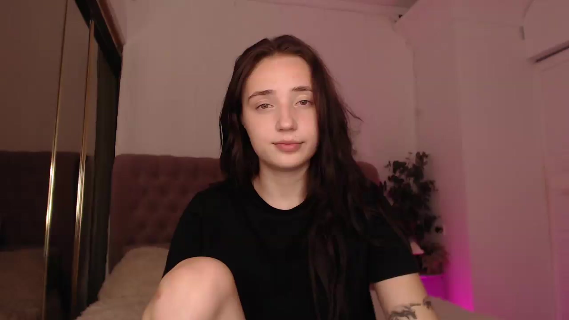 Gallery image thumbnail from Fortune777_'s myfreecams stream on, 08/13/2026, 13:56 image 15 of 20