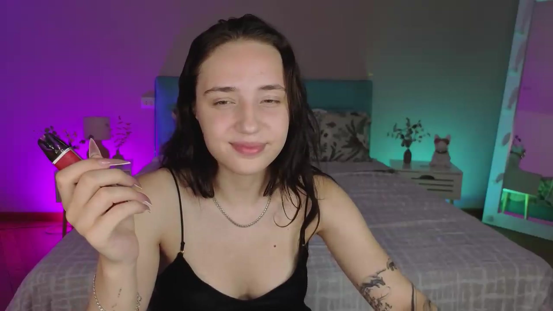 Gallery image thumbnail from Fortune777_'s myfreecams stream on, 08/14/2026, 24:53 image 14 of 20