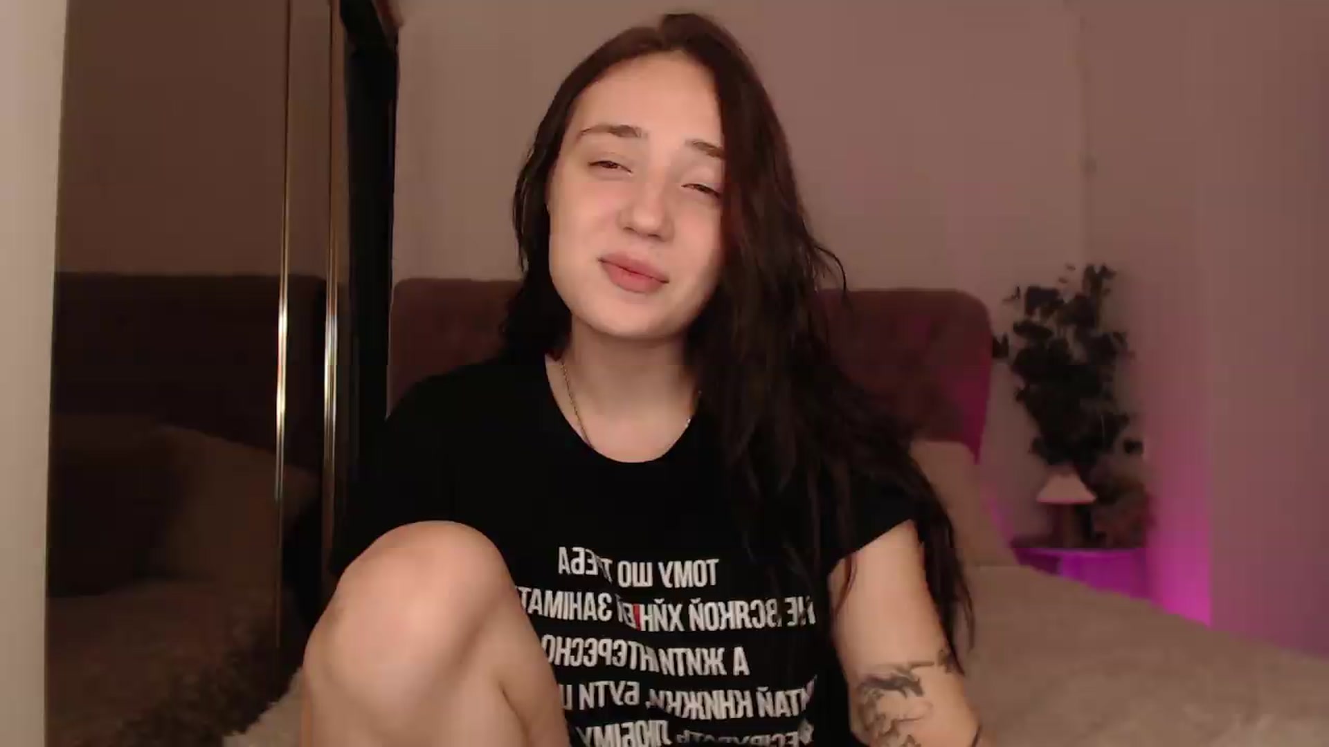 Gallery image thumbnail from Fortune777_'s myfreecams stream on, 08/16/2026, 04:19 image 5 of 20