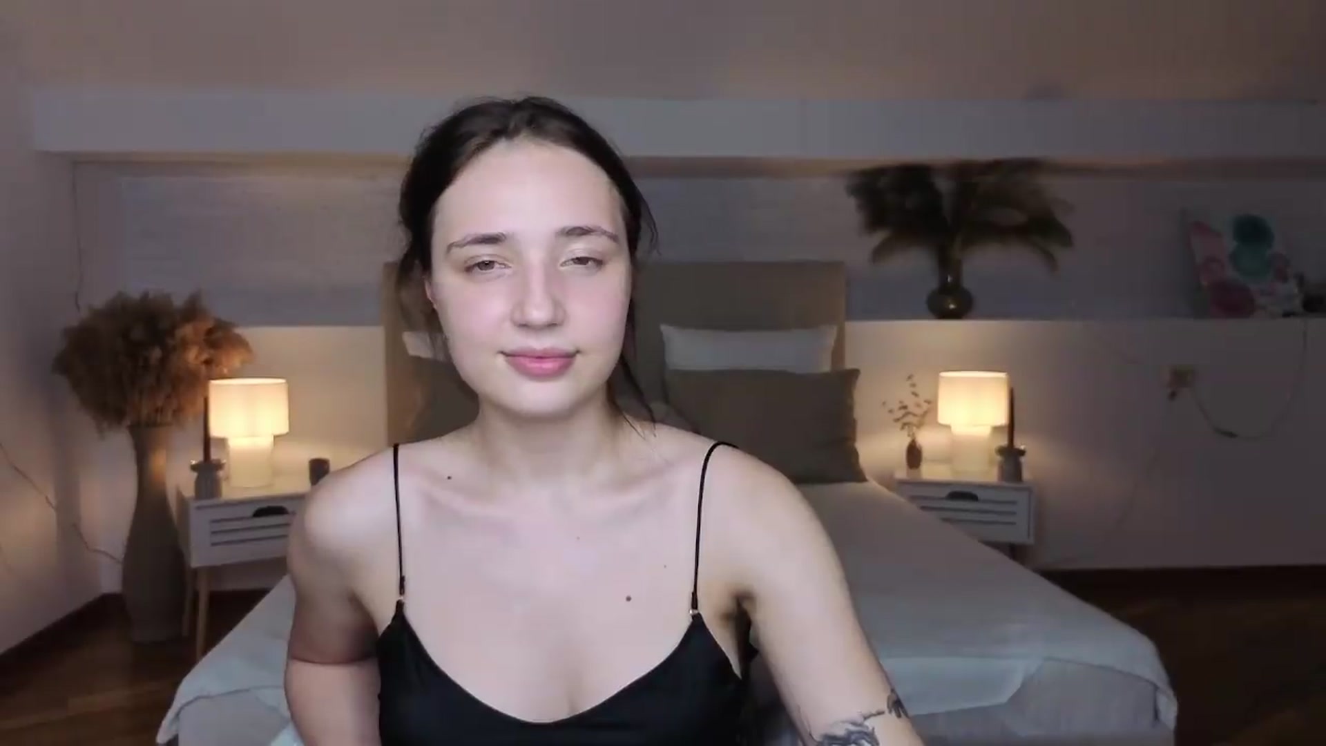Gallery image thumbnail from Fortune777_'s myfreecams stream on, 09/03/2026, 24:01 image 17 of 20