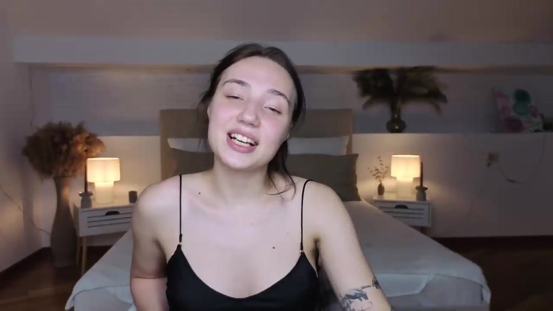 Gallery image thumbnail from Fortune777_'s myfreecams stream on, 09/03/2026, 24:01 image 11 of 20