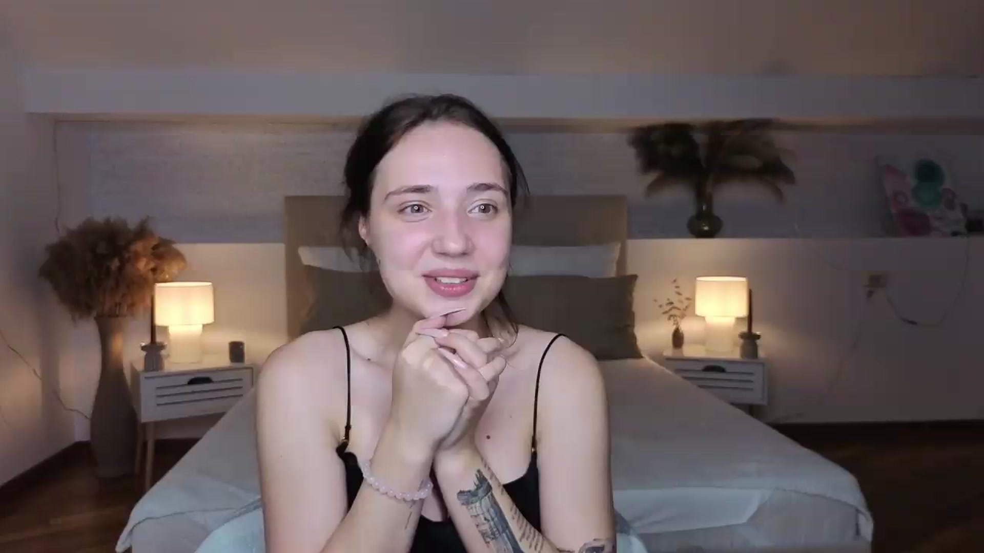 Gallery image thumbnail from Fortune777_'s myfreecams stream on, 09/03/2026, 24:22 image 1 of 20