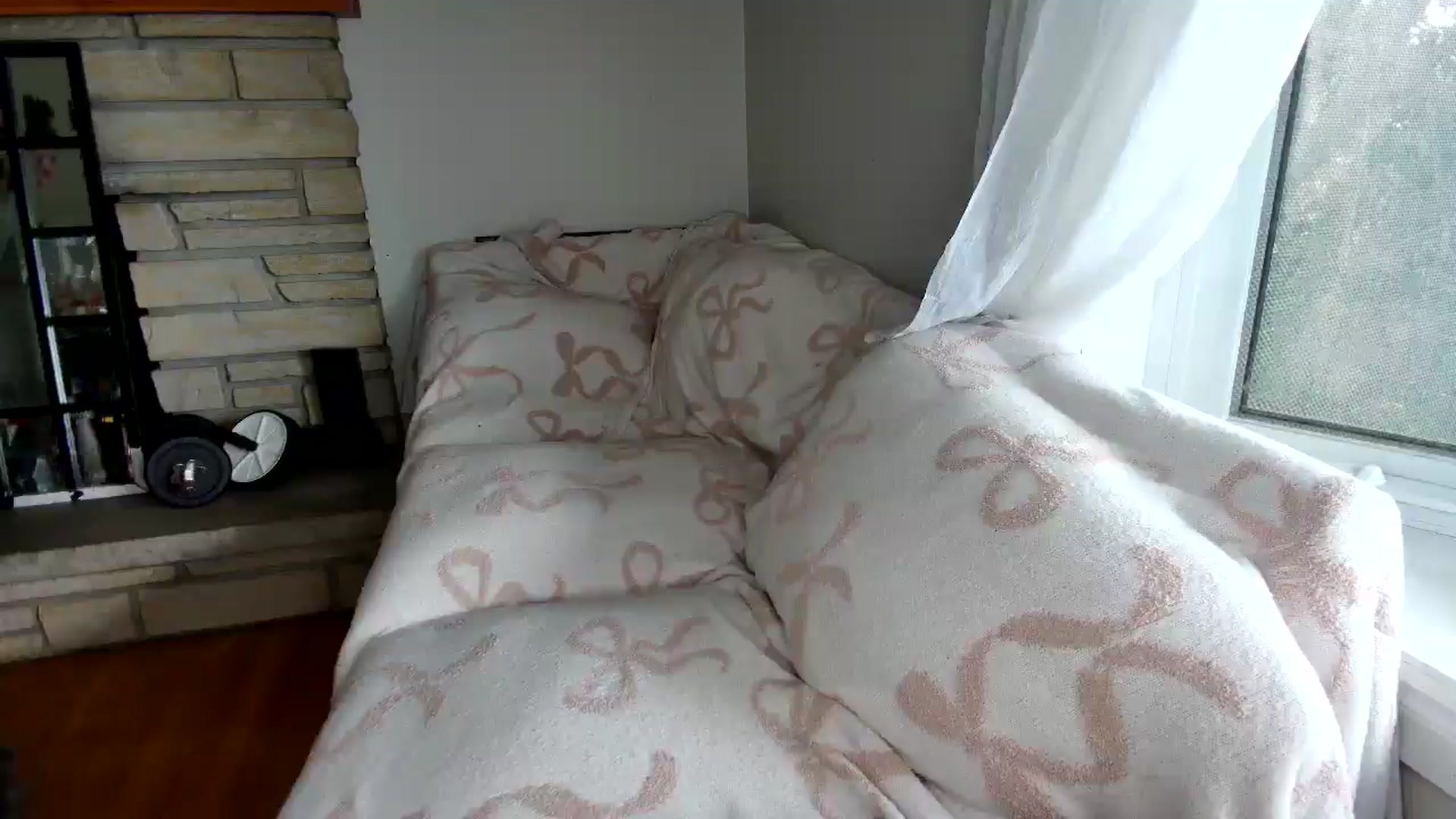 Gallery image thumbnail from FourEyesx's myfreecams stream on, 09/26/2025, 14:33 image 11 of 20