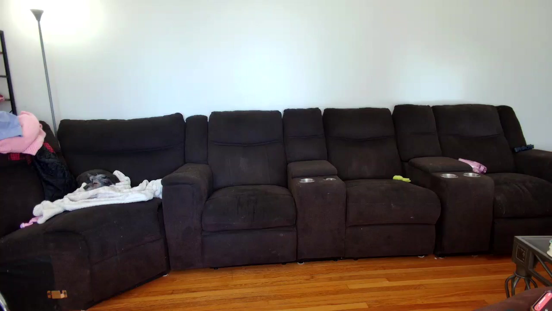 Gallery image thumbnail from FourEyesx's myfreecams stream on, 10/27/2025, 20:55 image 14 of 20