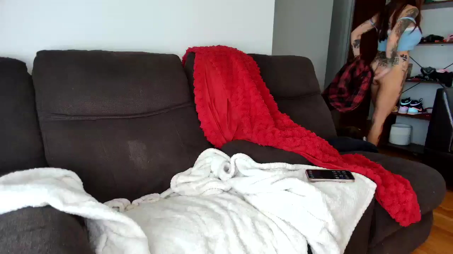 Gallery image thumbnail from FourEyesx's myfreecams stream on, 10/29/2025, 18:40 image 13 of 20