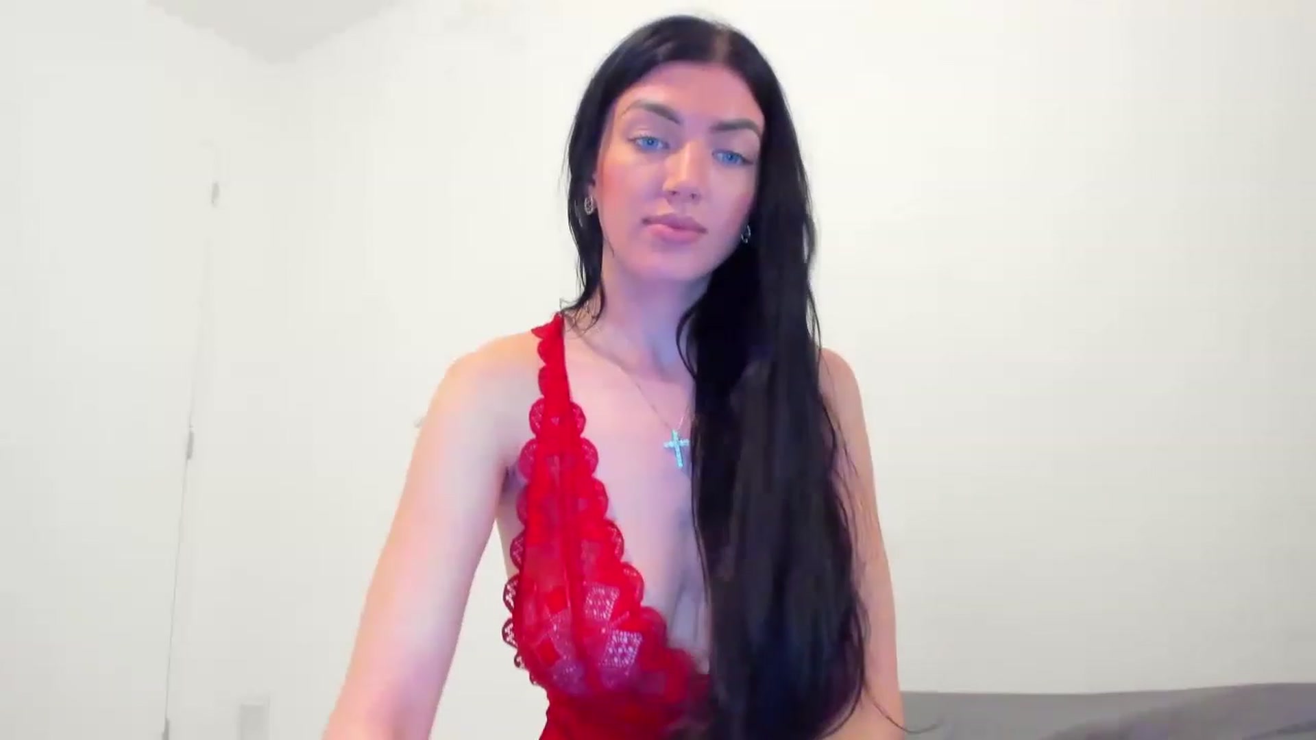 Gallery image thumbnail from FoxElla19's myfreecams stream on, 12/23/2022, 13:05 image 19 of 20