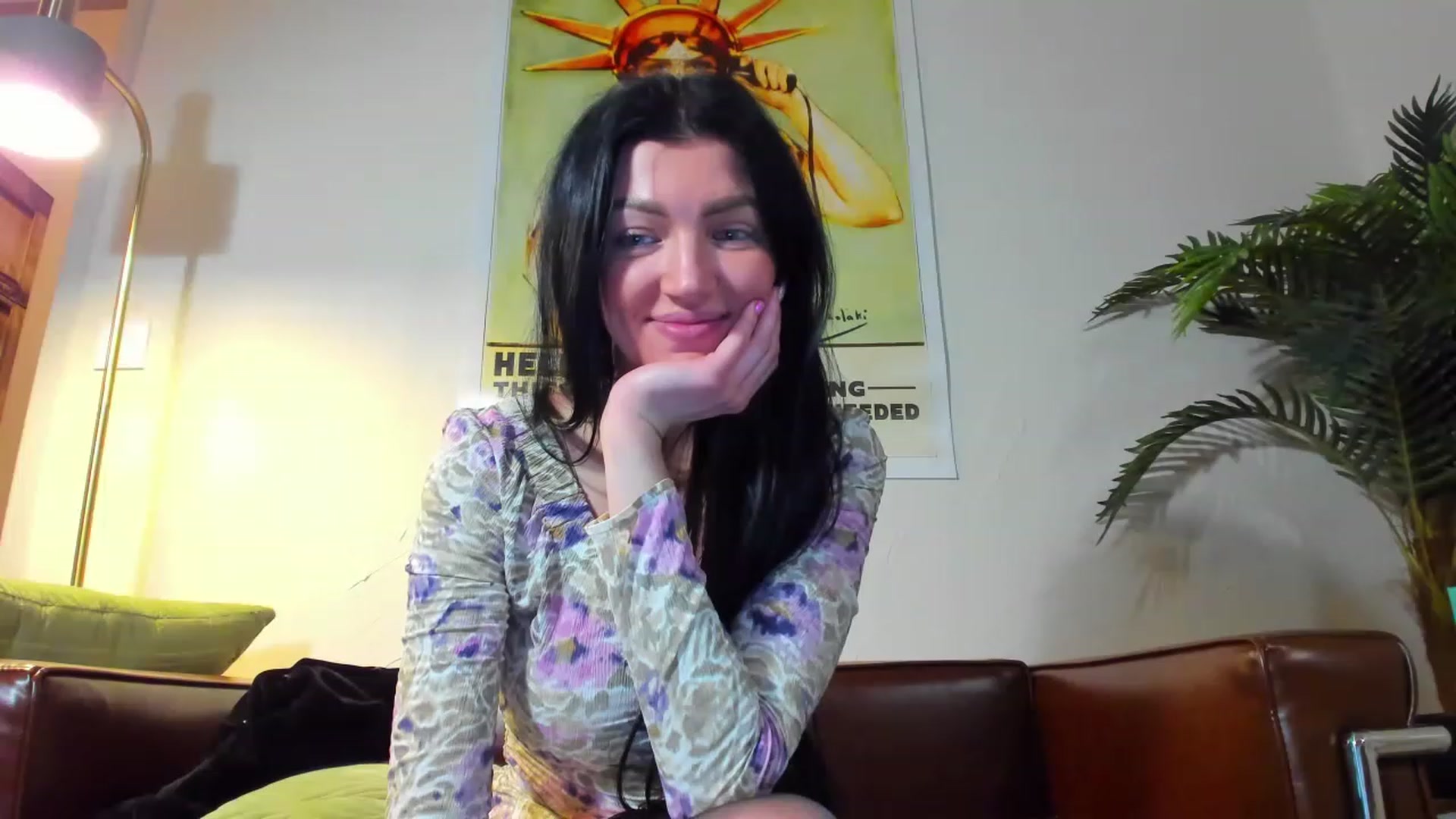Gallery image thumbnail from FoxElla19's myfreecams stream on, 01/12/2023, 23:36 image 10 of 20