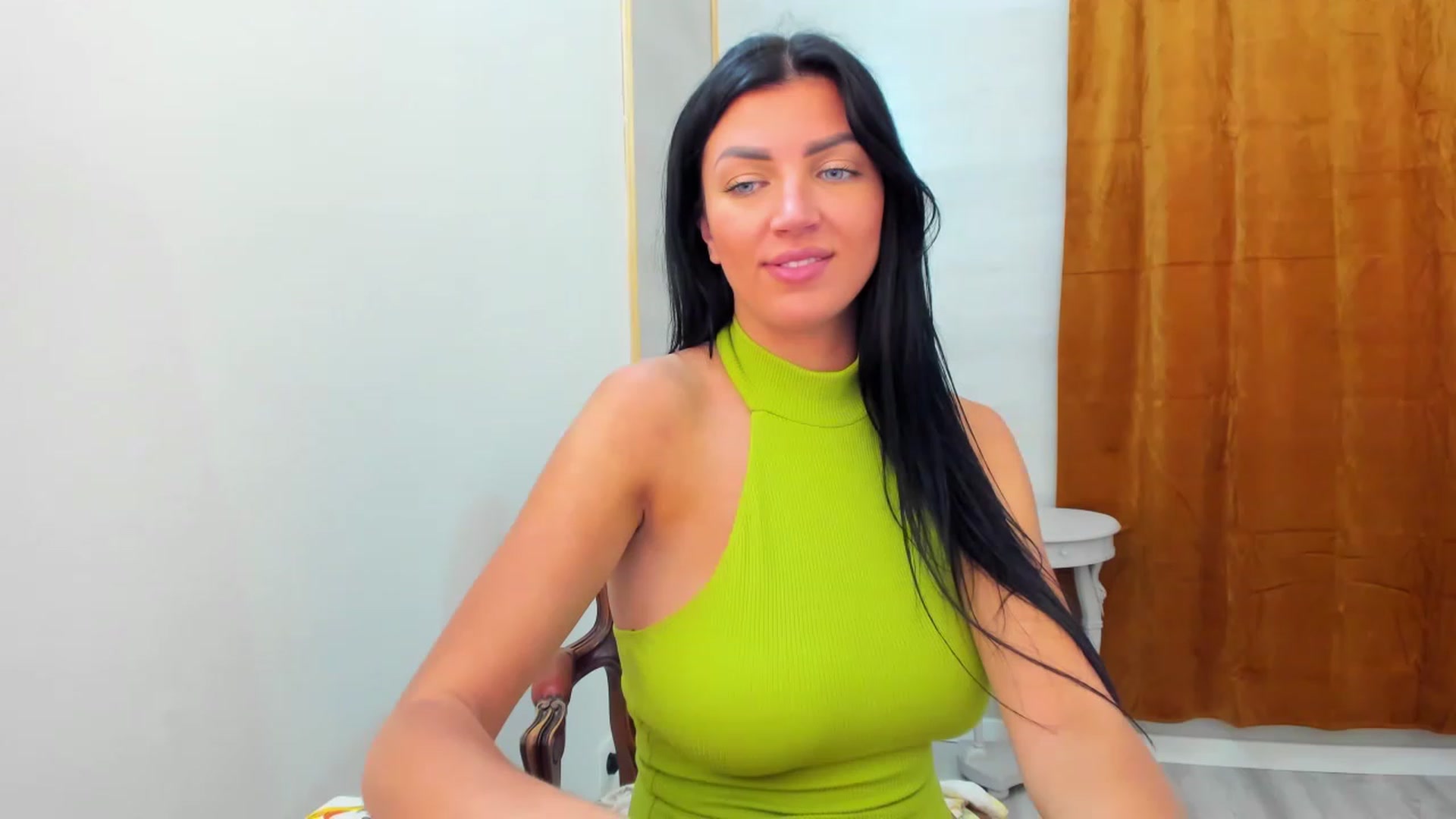 Gallery image thumbnail from FoxElla19's myfreecams stream on, 07/24/2023, 15:48 image 12 of 20