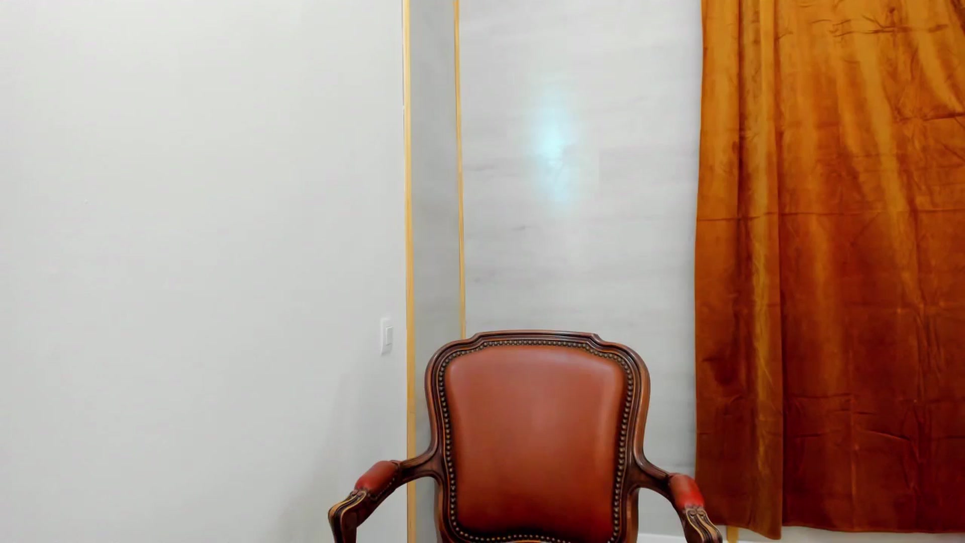 Gallery image thumbnail from FoxElla19's myfreecams stream on, 08/23/2023, 10:50 image 15 of 20