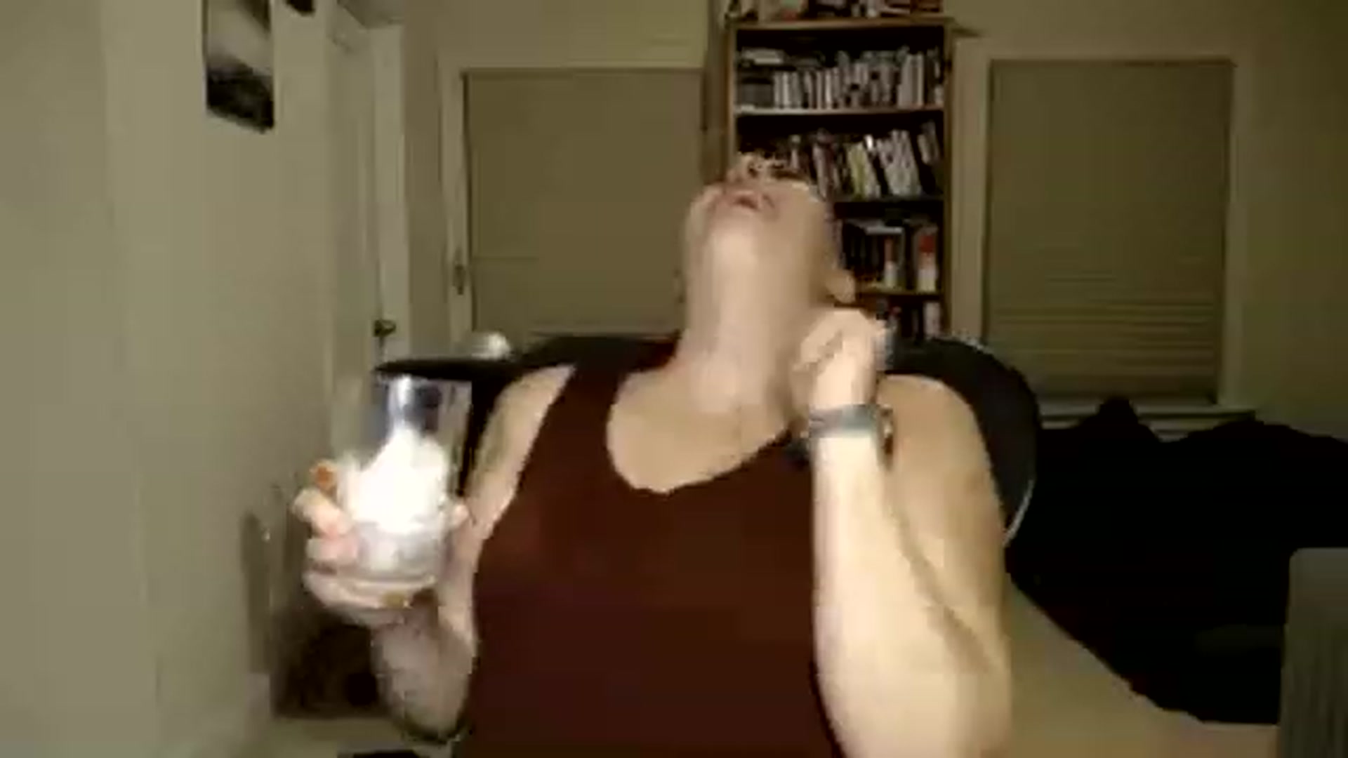 Gallery image thumbnail from FoxyDame's myfreecams stream on, 12/03/2022, 07:42 image 8 of 20