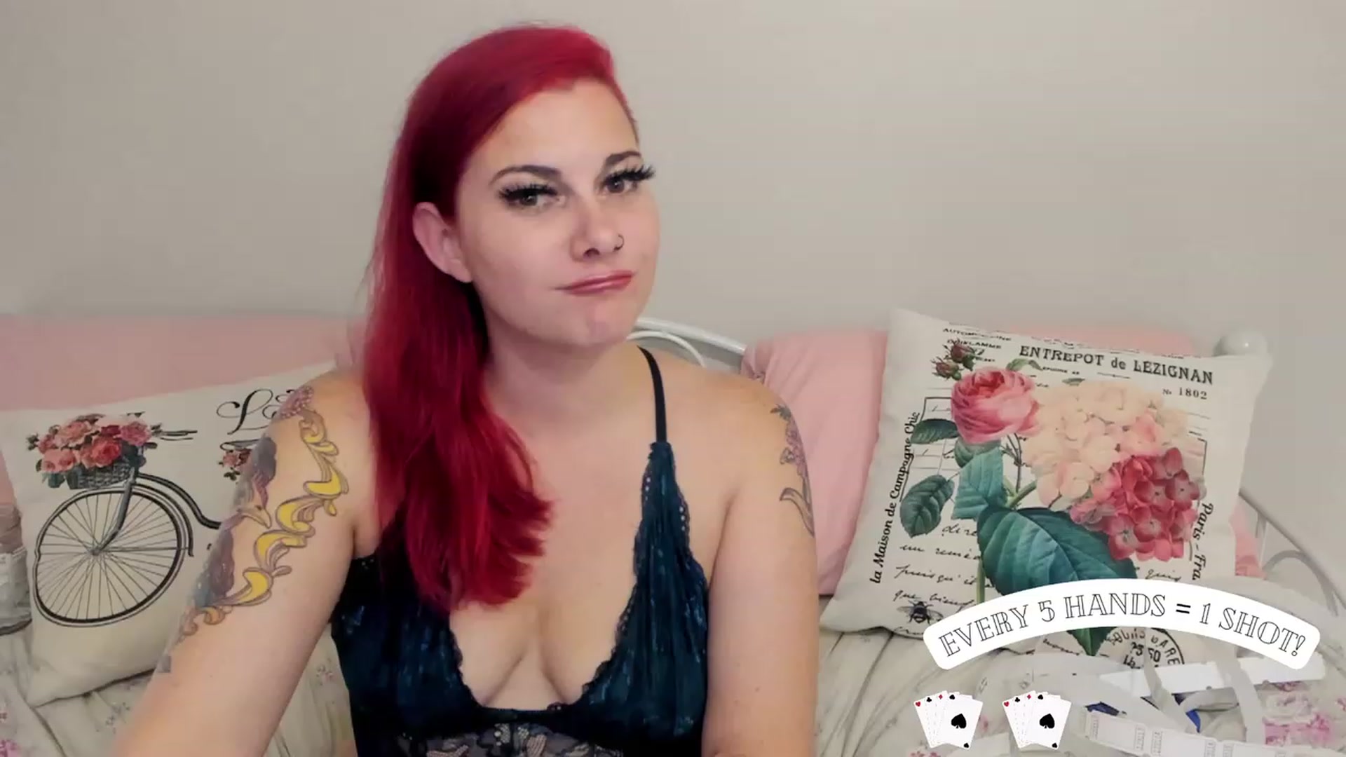 Gallery image thumbnail from FoxyDame's myfreecams stream on, 12/12/2022, 07:24 image 5 of 20