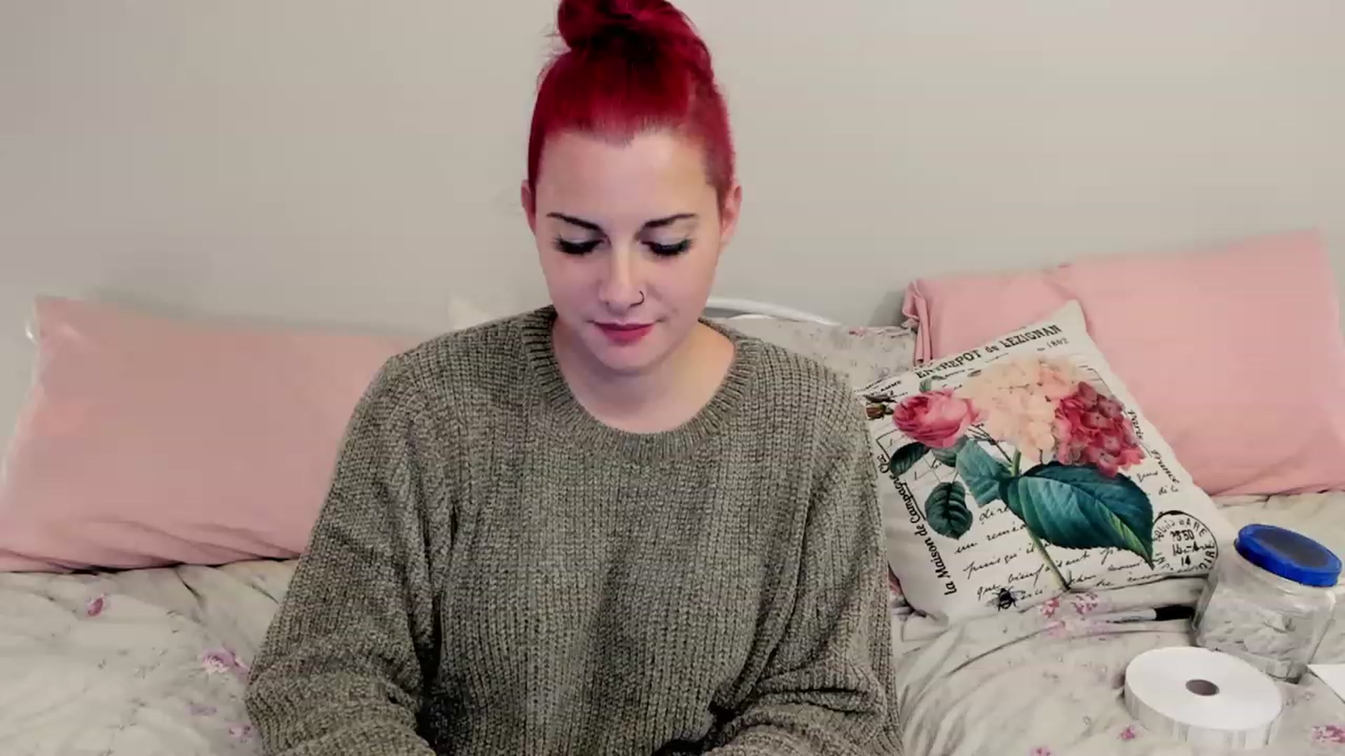 Gallery image thumbnail from FoxyDame's myfreecams stream on, 12/15/2022, 06:43 image 2 of 20