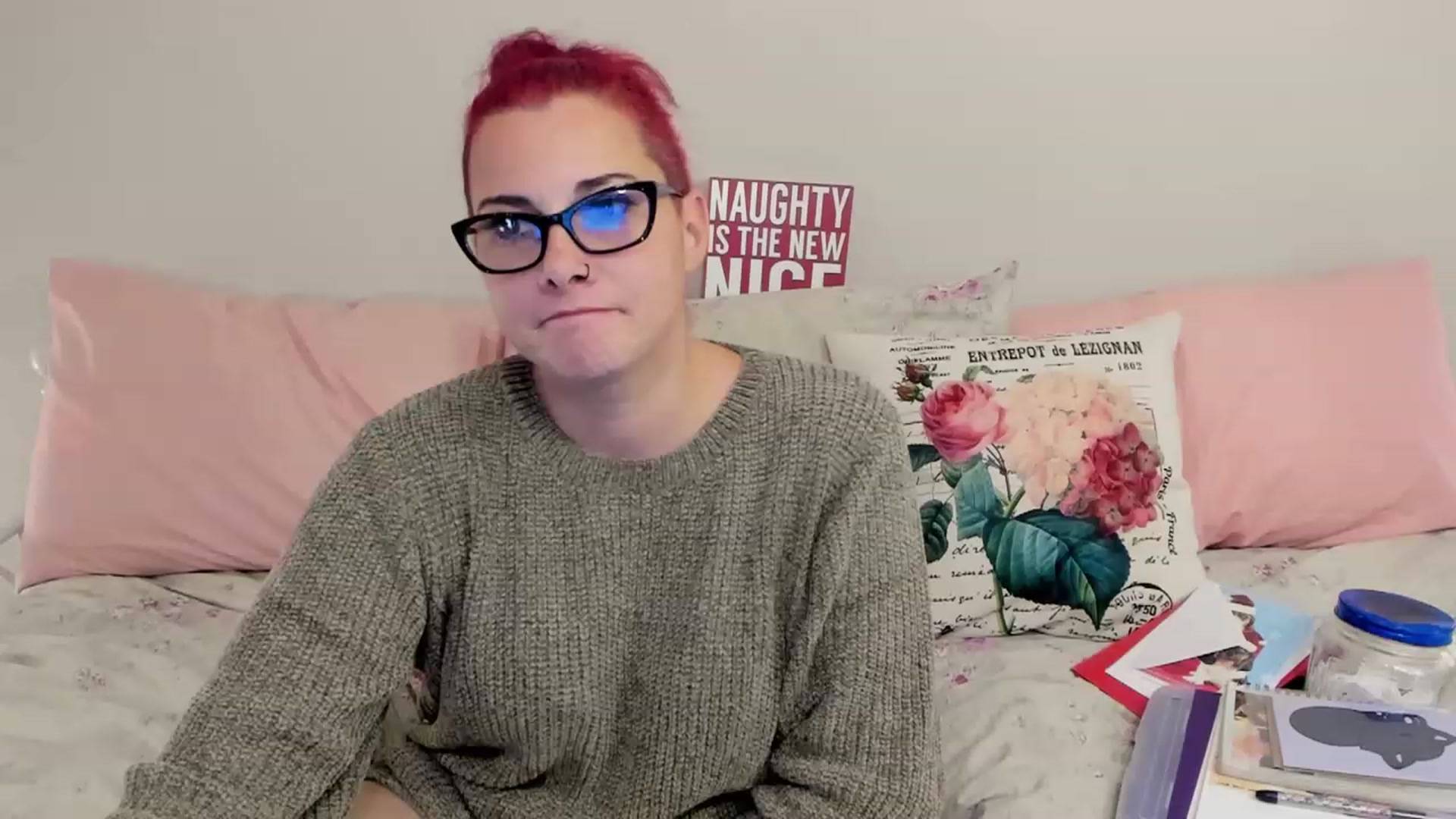 Gallery image thumbnail from FoxyDame's myfreecams stream on, 12/15/2022, 06:43 image 9 of 20