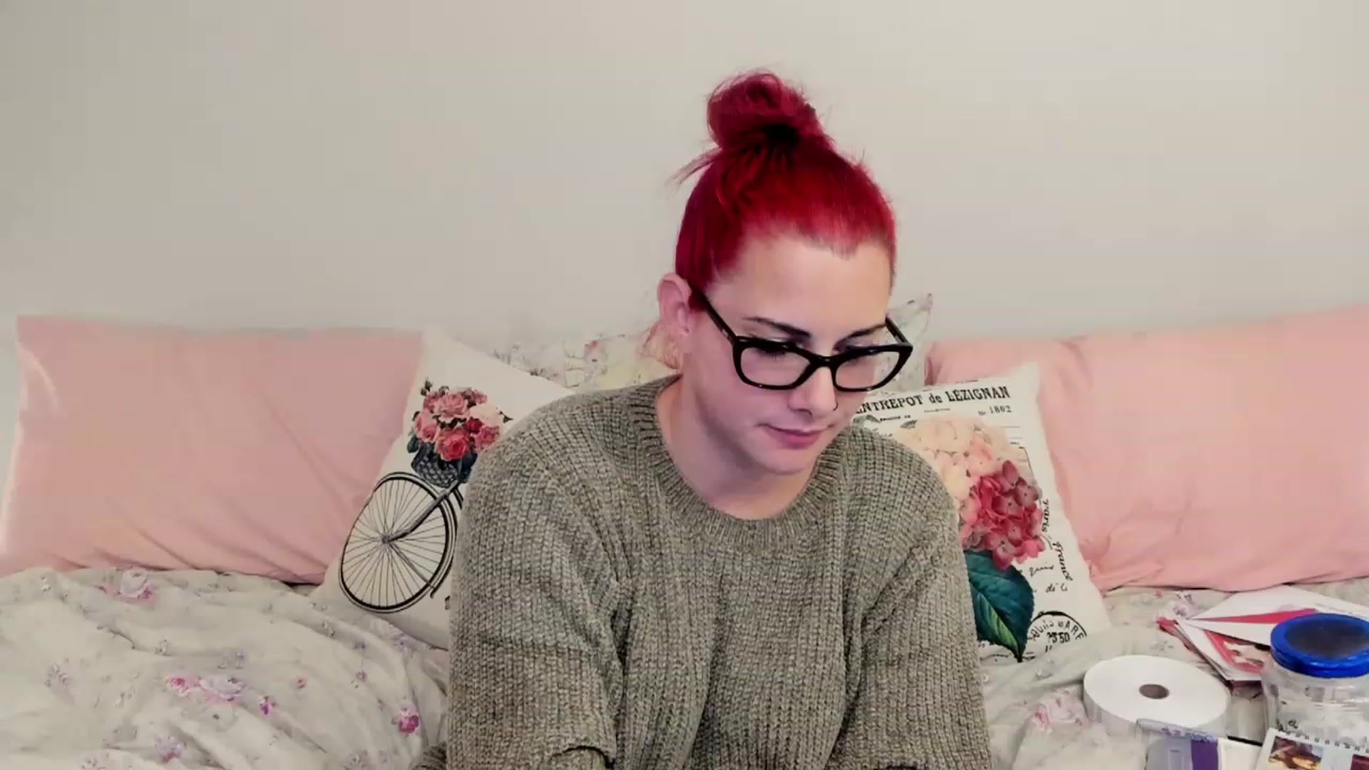 Gallery image thumbnail from FoxyDame's myfreecams stream on, 12/15/2022, 06:43 image 16 of 20