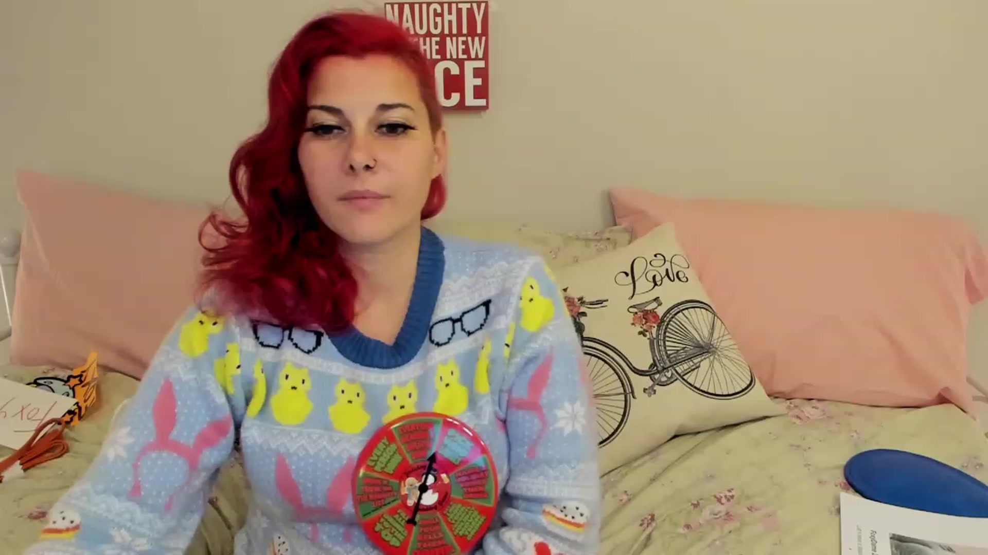 Gallery image thumbnail from FoxyDame's myfreecams stream on, 12/20/2022, 05:57 image 6 of 20