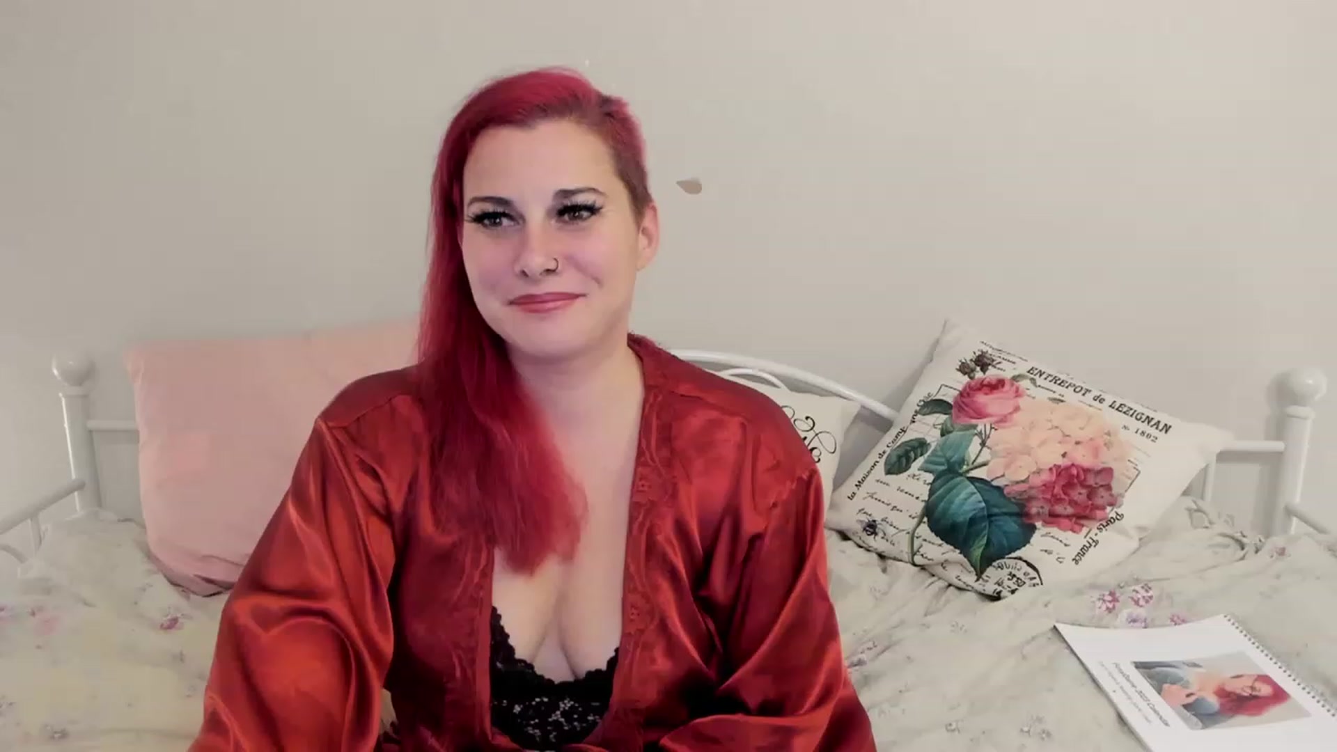 Gallery image thumbnail from FoxyDame's myfreecams stream on, 01/01/2023, 09:40 image 2 of 20