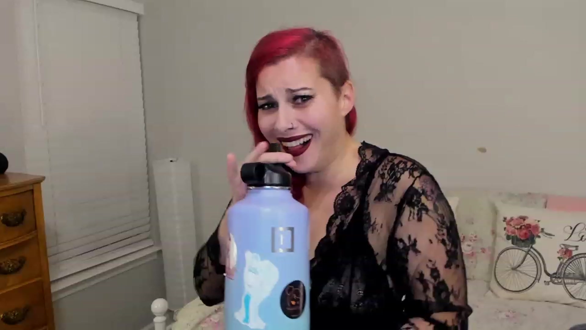Gallery image thumbnail from FoxyDame's myfreecams stream on, 01/02/2023, 07:46 image 6 of 20