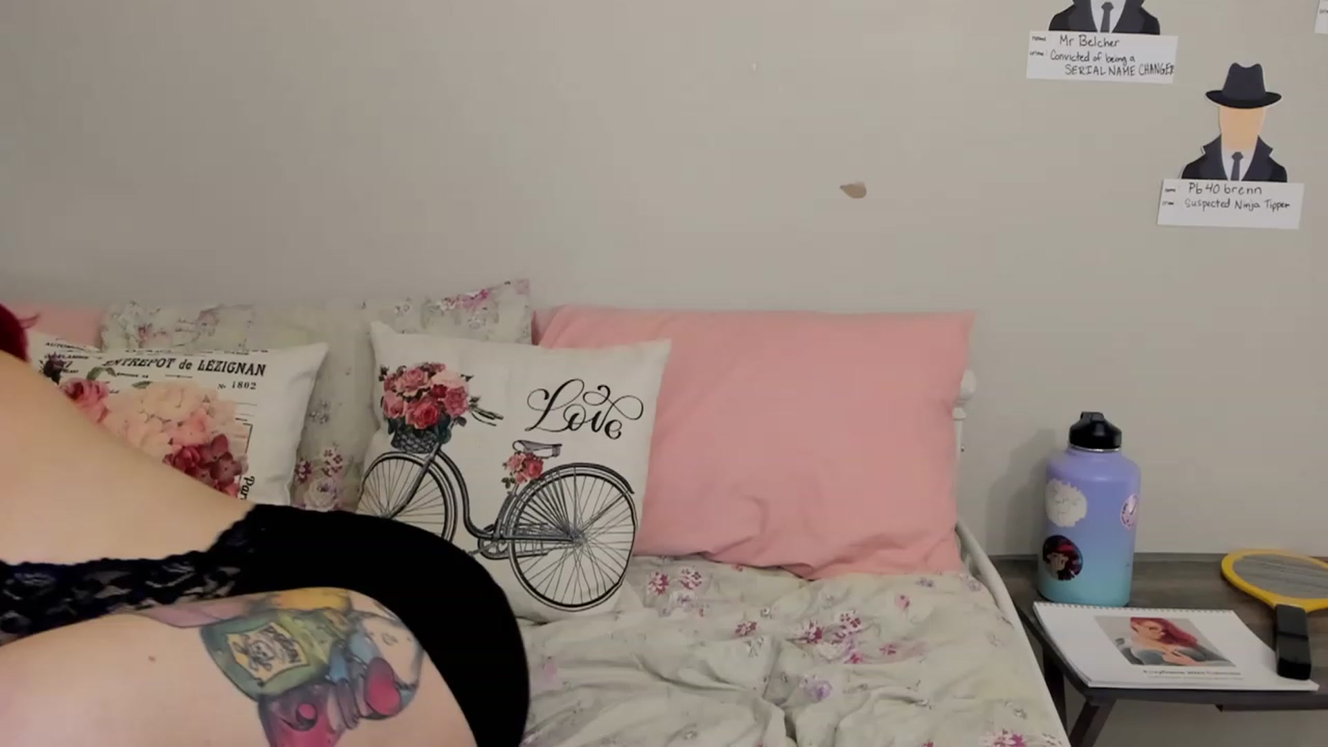 Gallery image thumbnail from FoxyDame's myfreecams stream on, 01/04/2023, 06:21 image 7 of 20