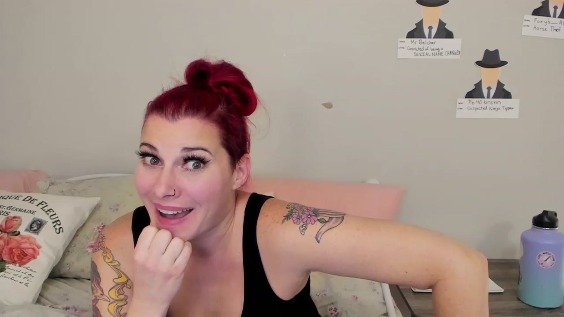 Gallery image thumbnail from FoxyDame's myfreecams stream on, 01/05/2023, 09:14 image 11 of 20