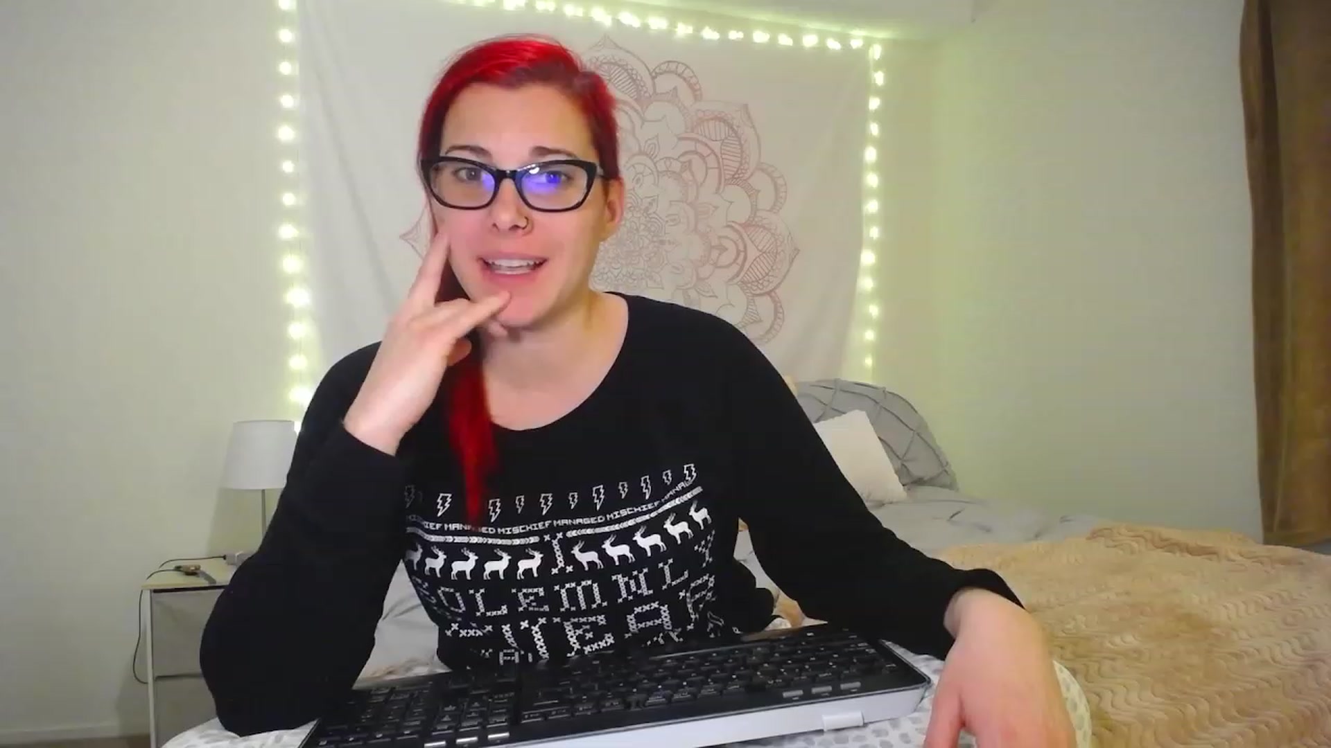Gallery image thumbnail from FoxyDame's myfreecams stream on, 01/06/2023, 06:32 image 11 of 20